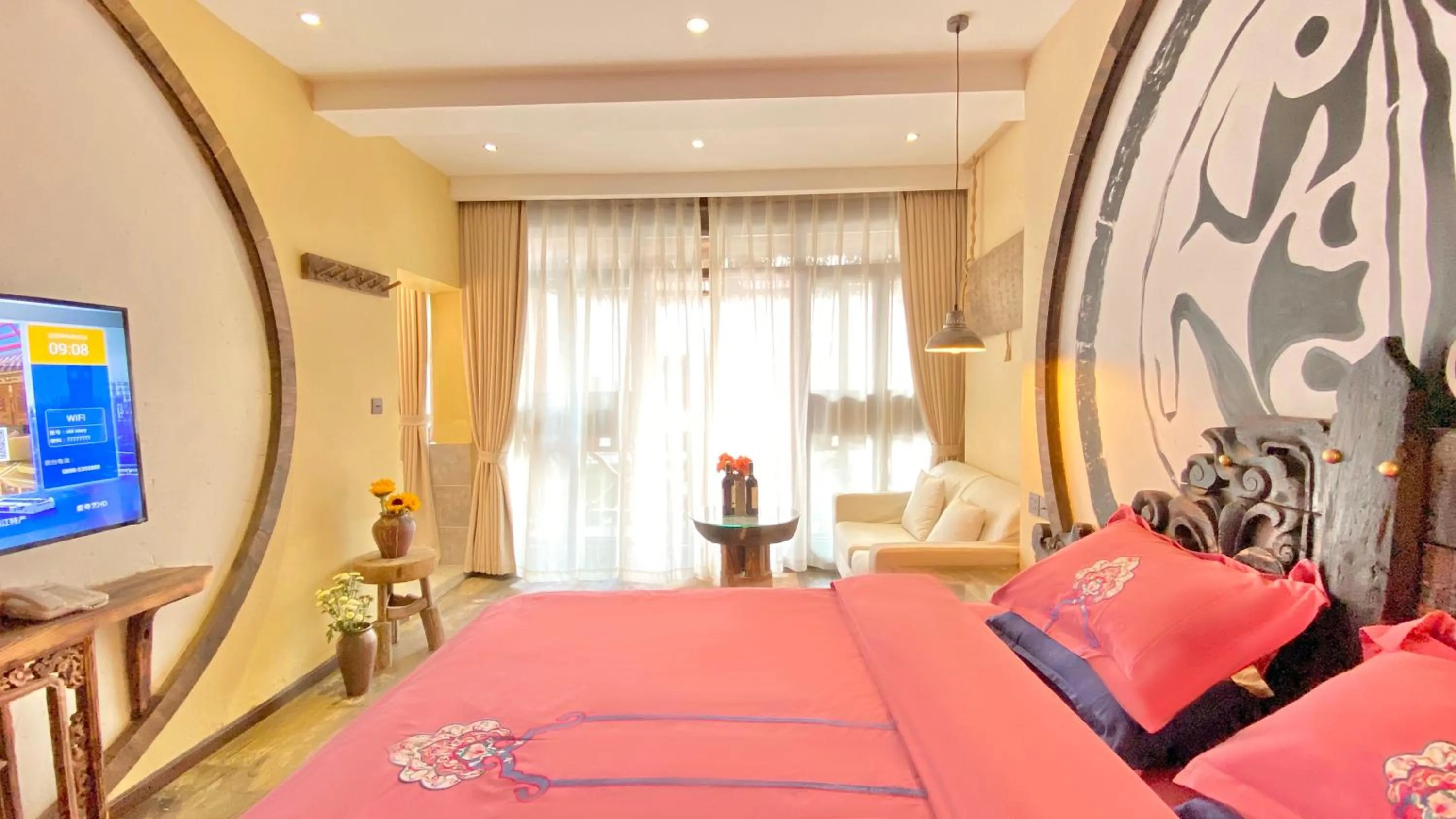 Photo of the whole room, Bed in Old Story Inn Lijiang Old Town