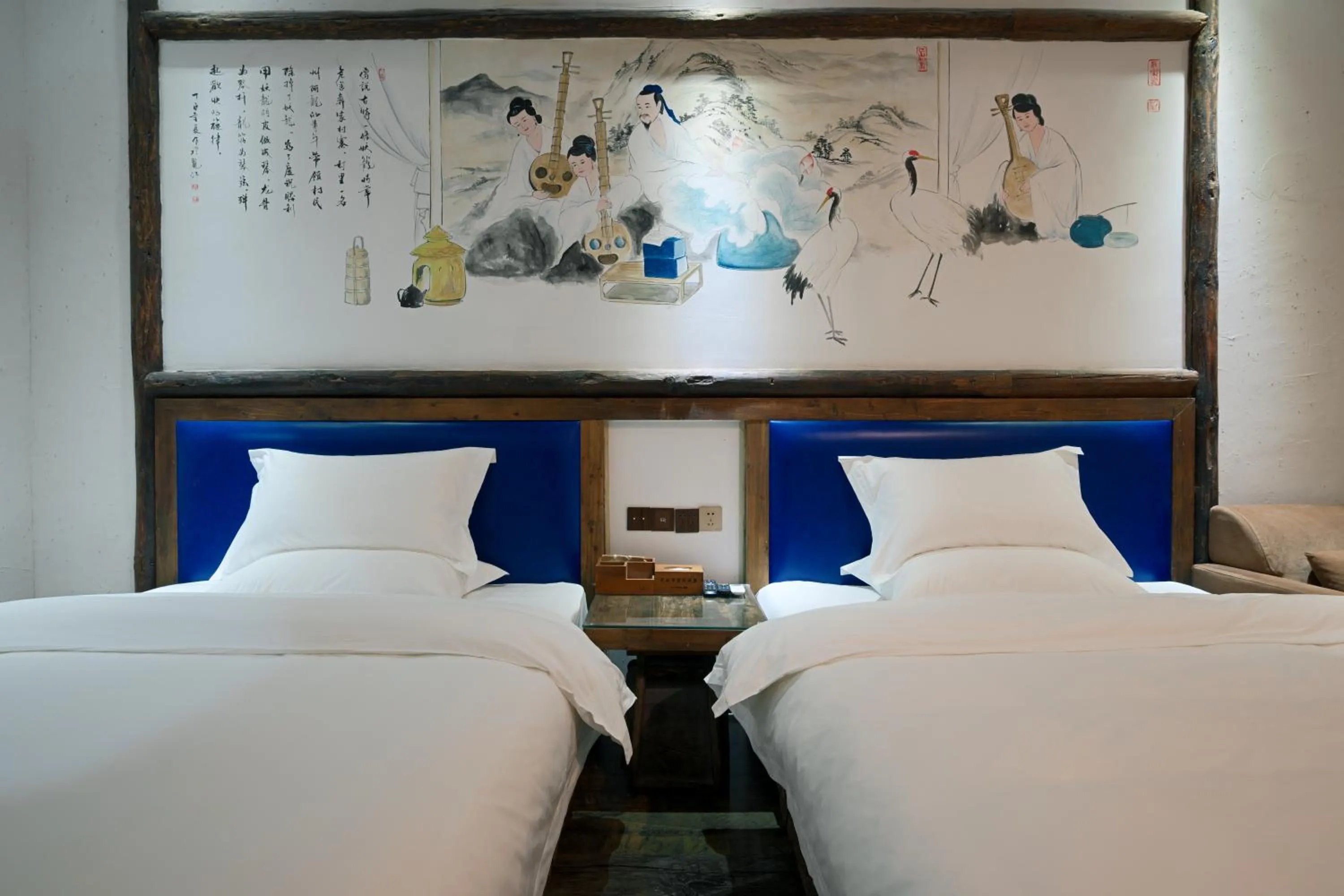 Bed in Old Story Inn Lijiang Old Town