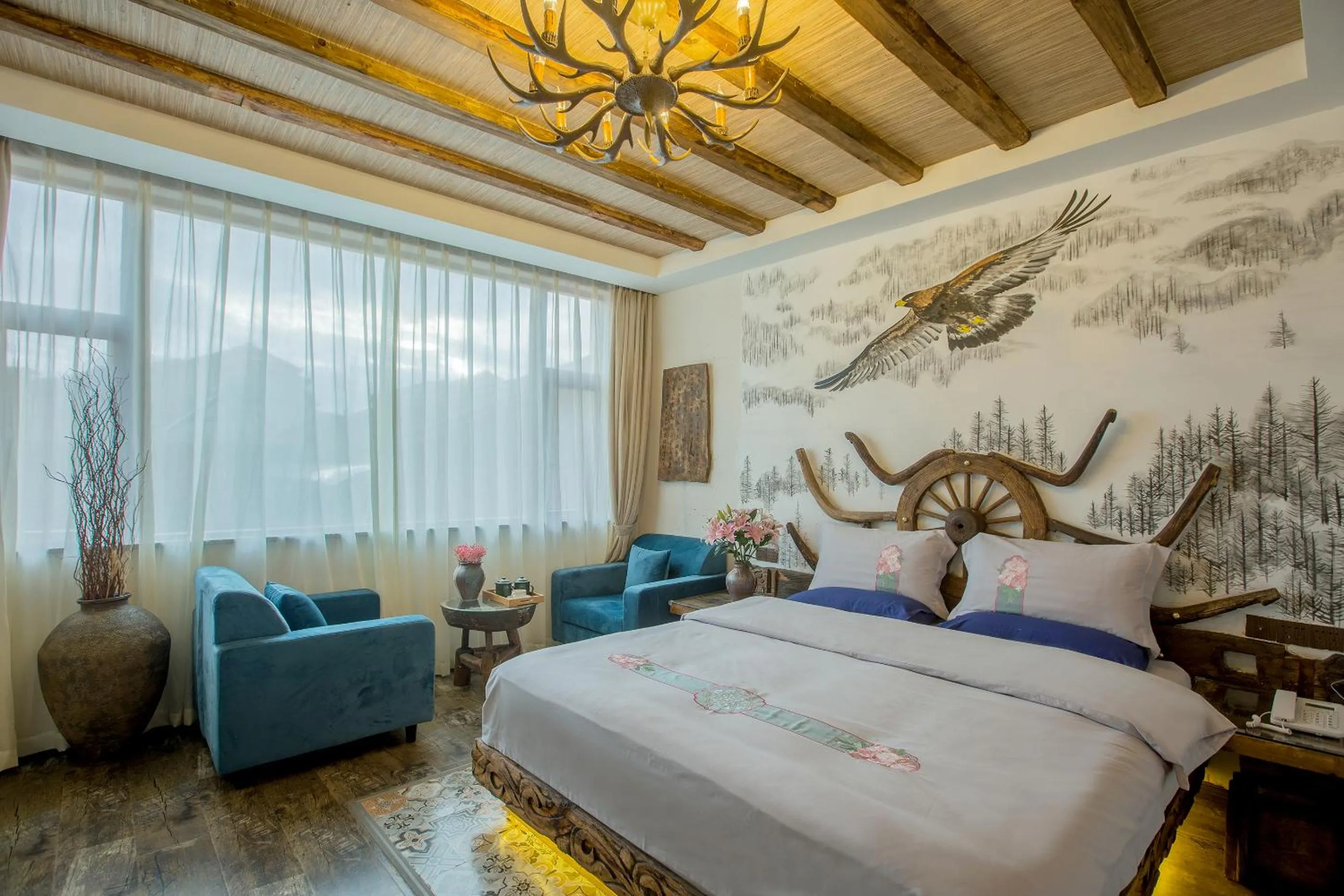 Decorative detail, Bed in Old Story Inn Lijiang Old Town