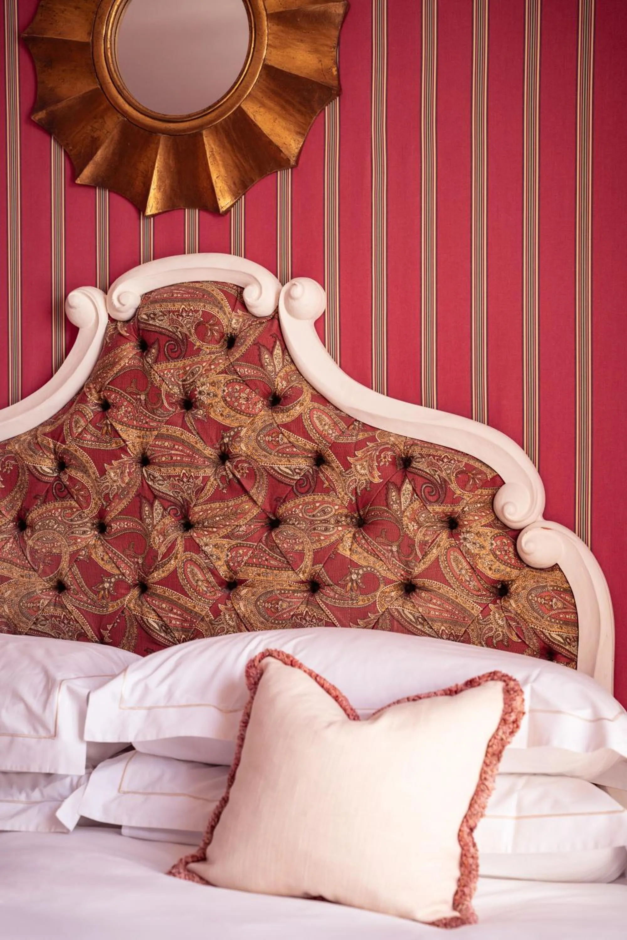 Bed in Duke Of Richmond Hotel