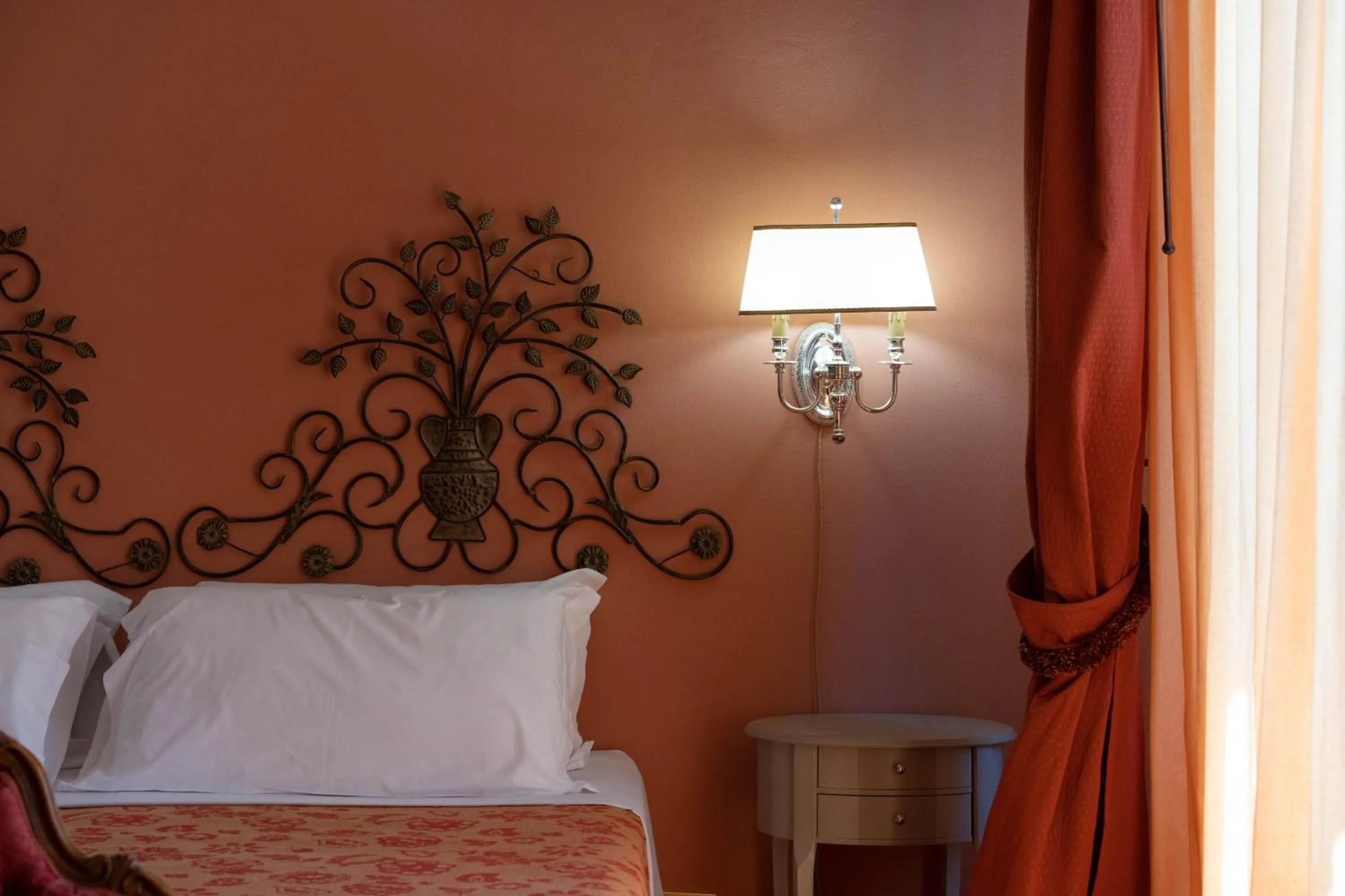 Bed in Hotel Villa Dorata