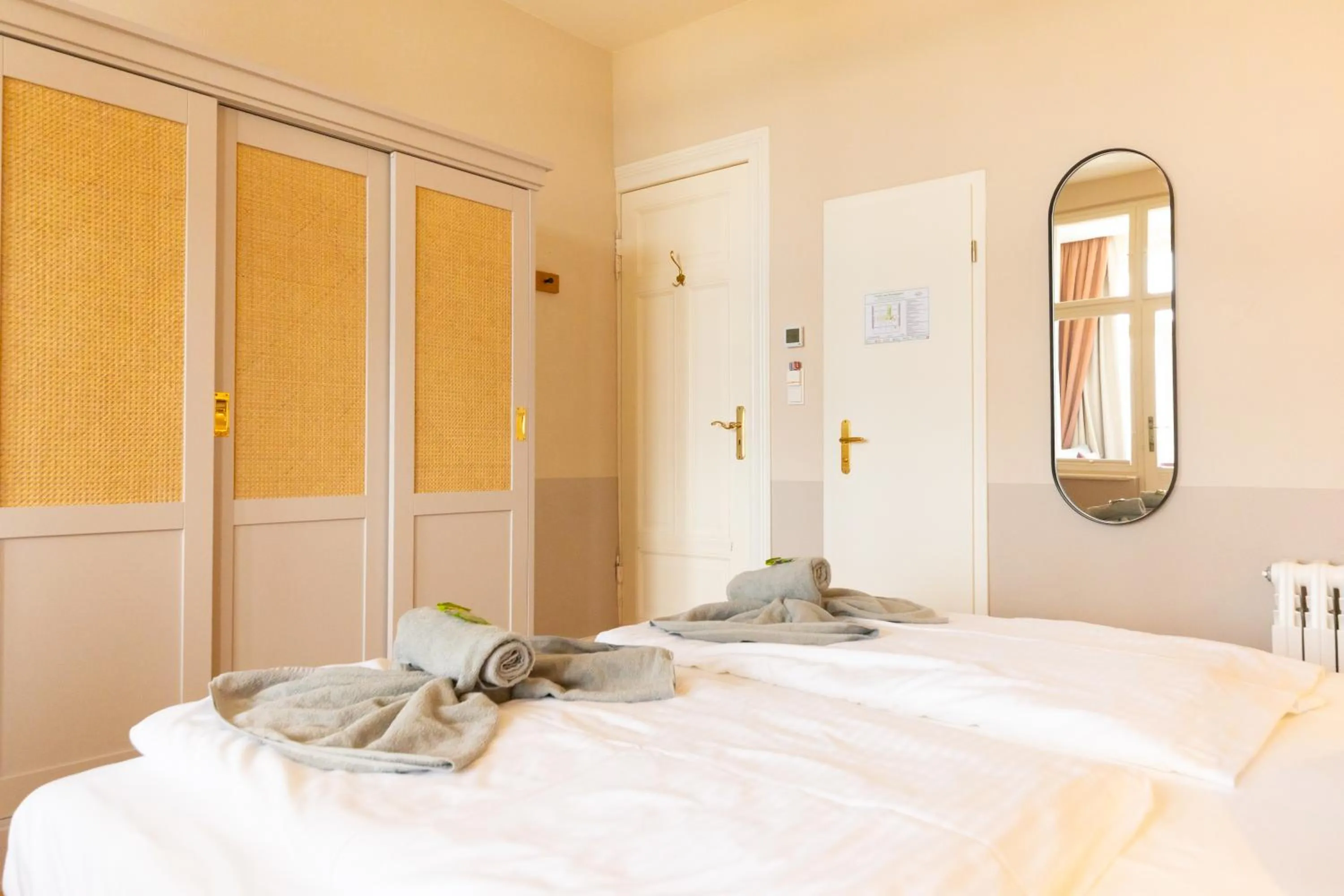 Bed in Hotel Germania