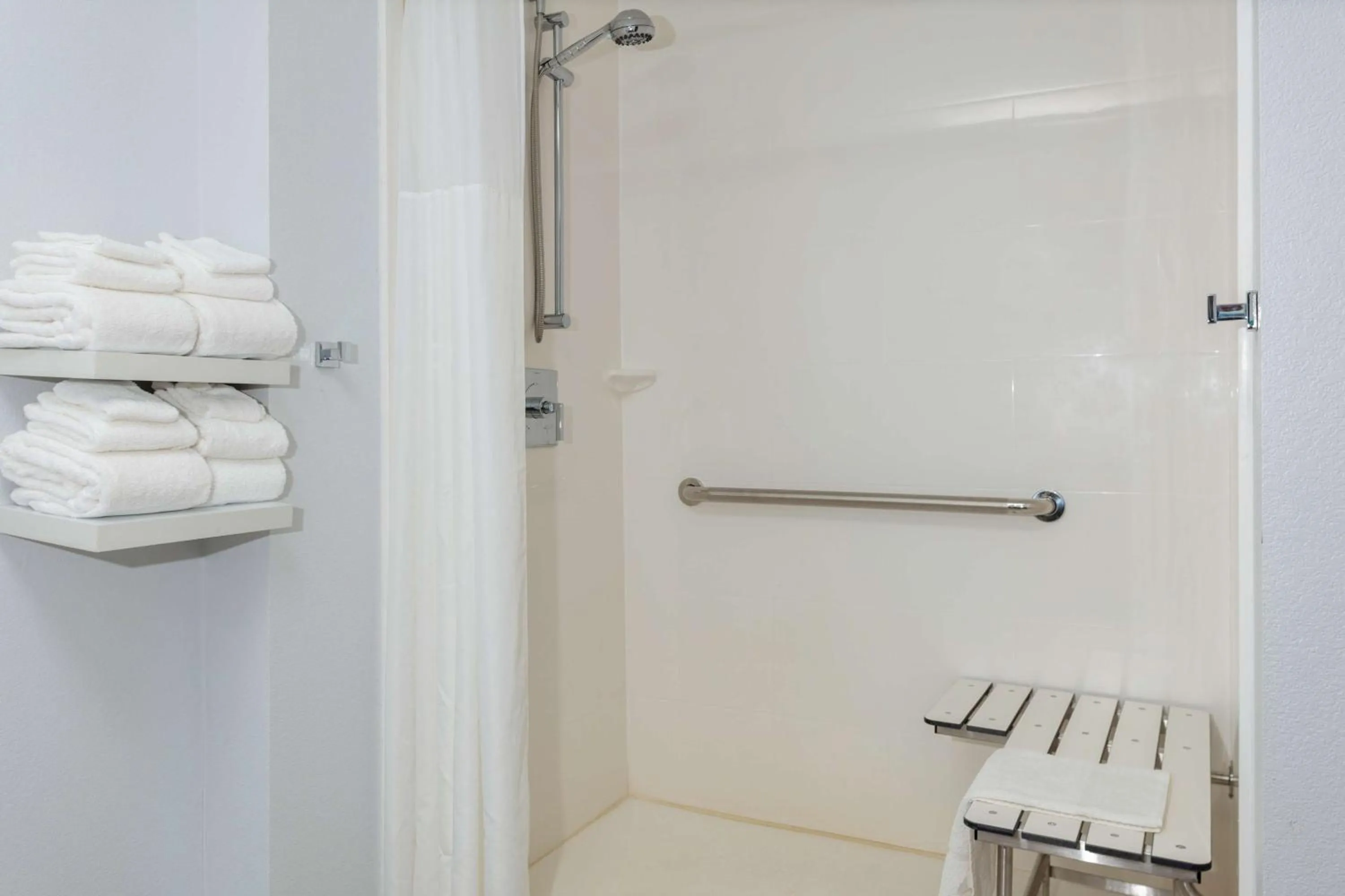 Bathroom in Hampton Inn by Hilton Concord/Bow