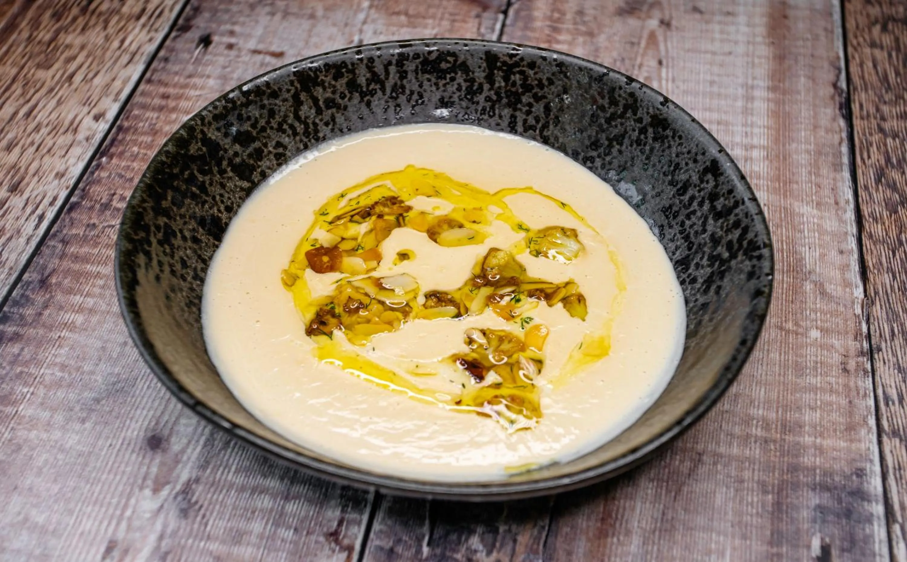 Restaurant/places to eat in Cantley House Hotel - Wokingham