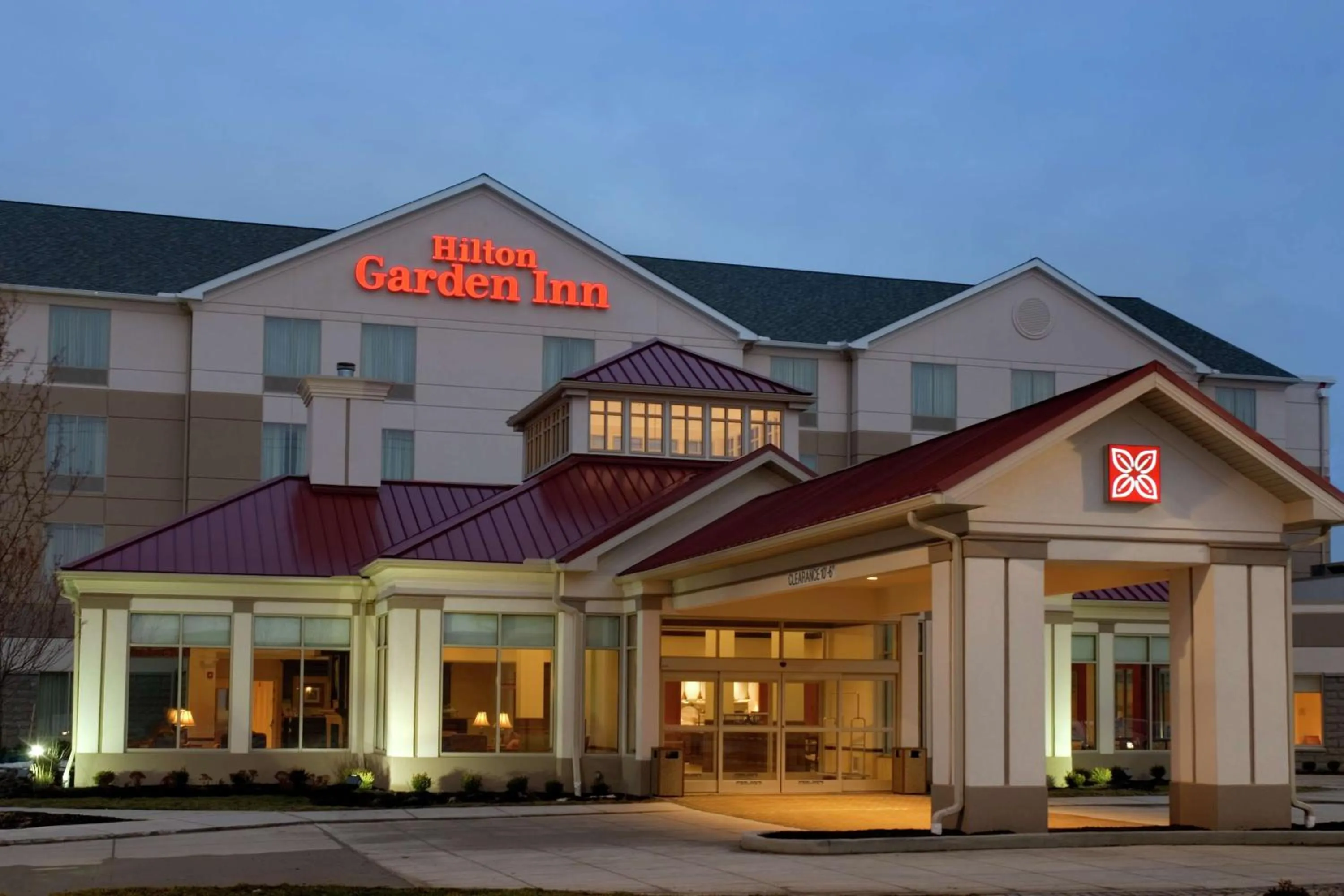 Property building in Hilton Garden Inn Cleveland East / Mayfield Village