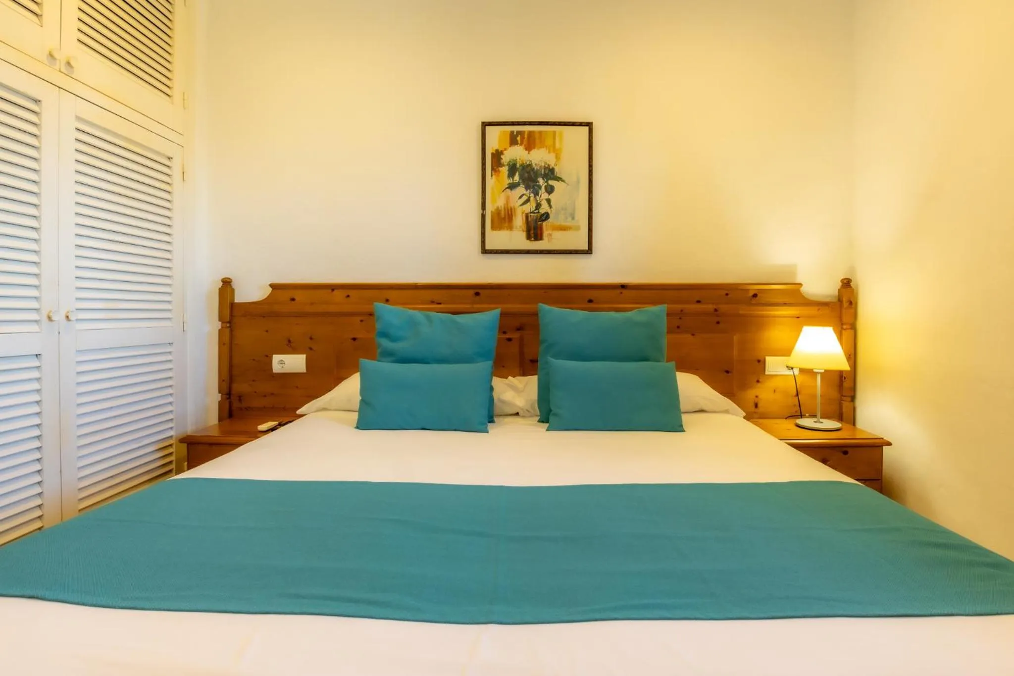 Decorative detail, Bed in Hotel Club Sunway Punta Prima