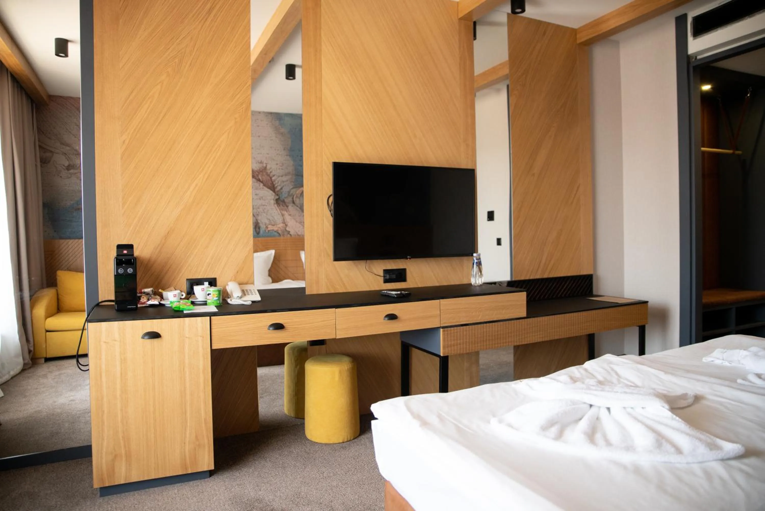 Photo of the whole room in Saint Thomas Holiday Village