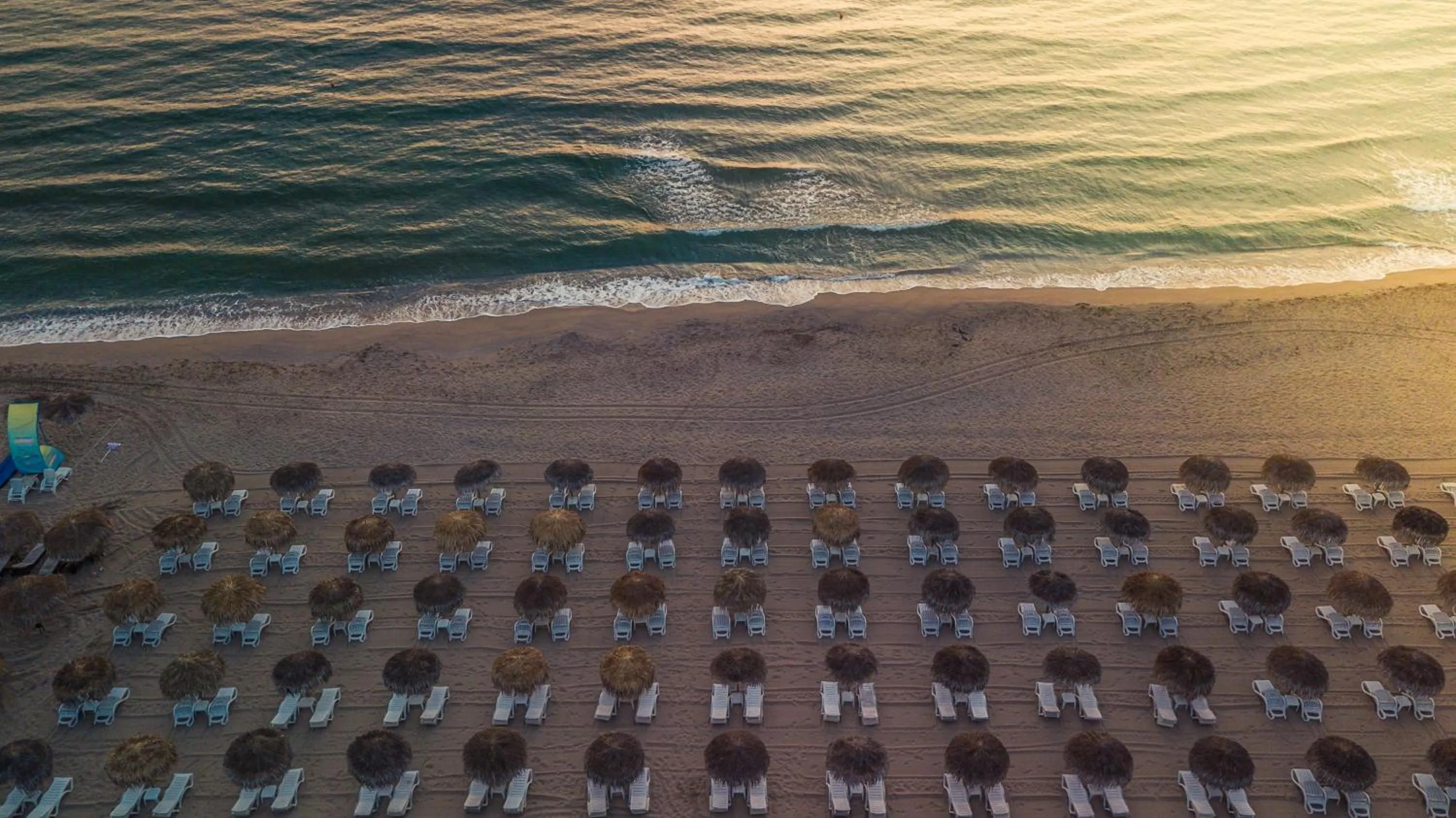 Beach in Saint Thomas Holiday Village