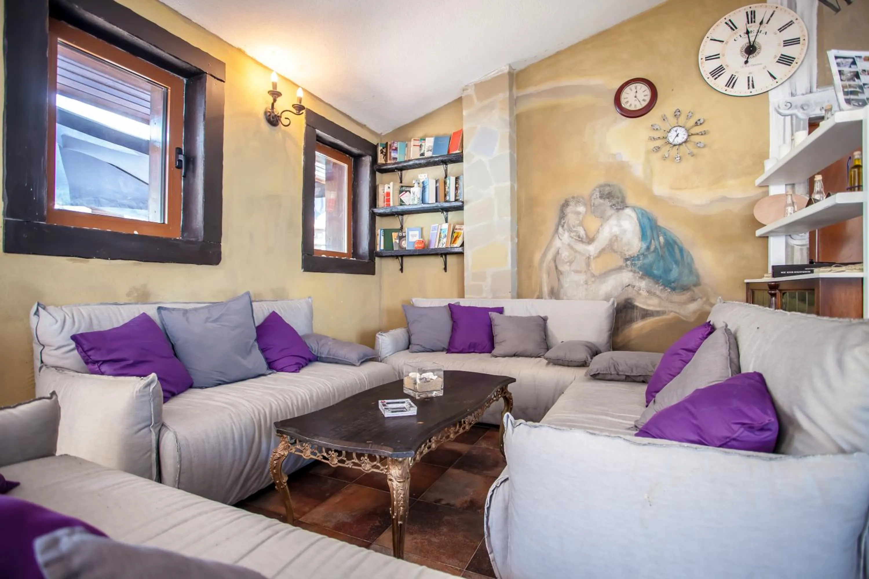 Food and drinks in Saint Thomas Holiday Village