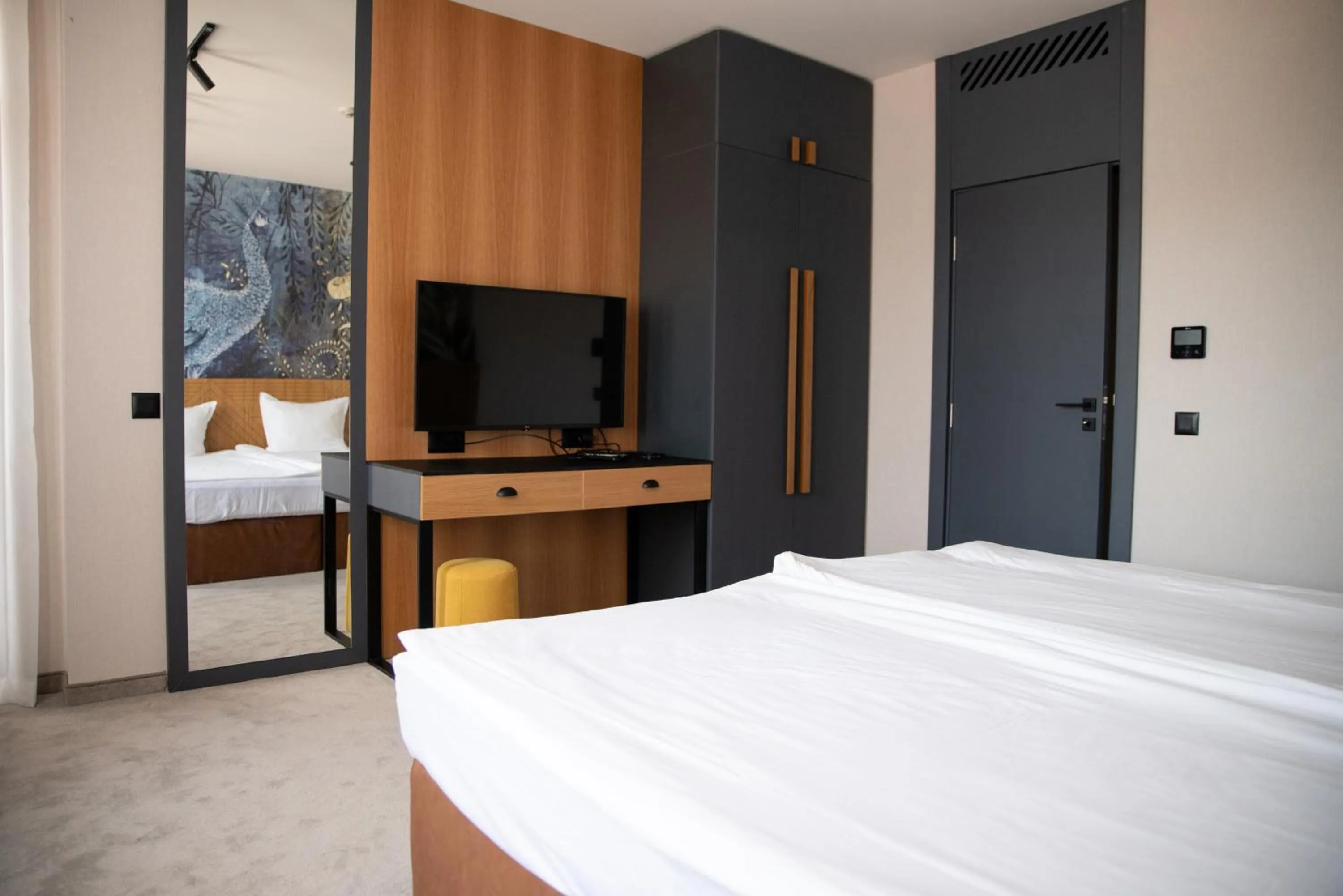 Photo of the whole room in Saint Thomas Holiday Village