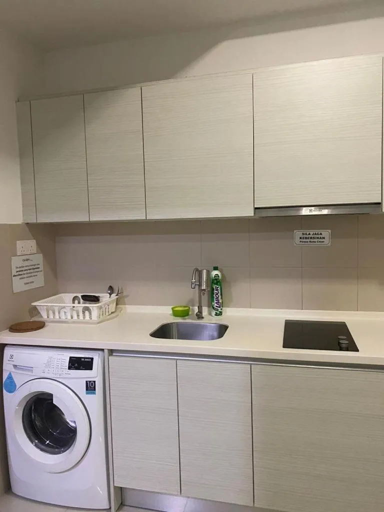 Host Assist Homestay by HA i-City