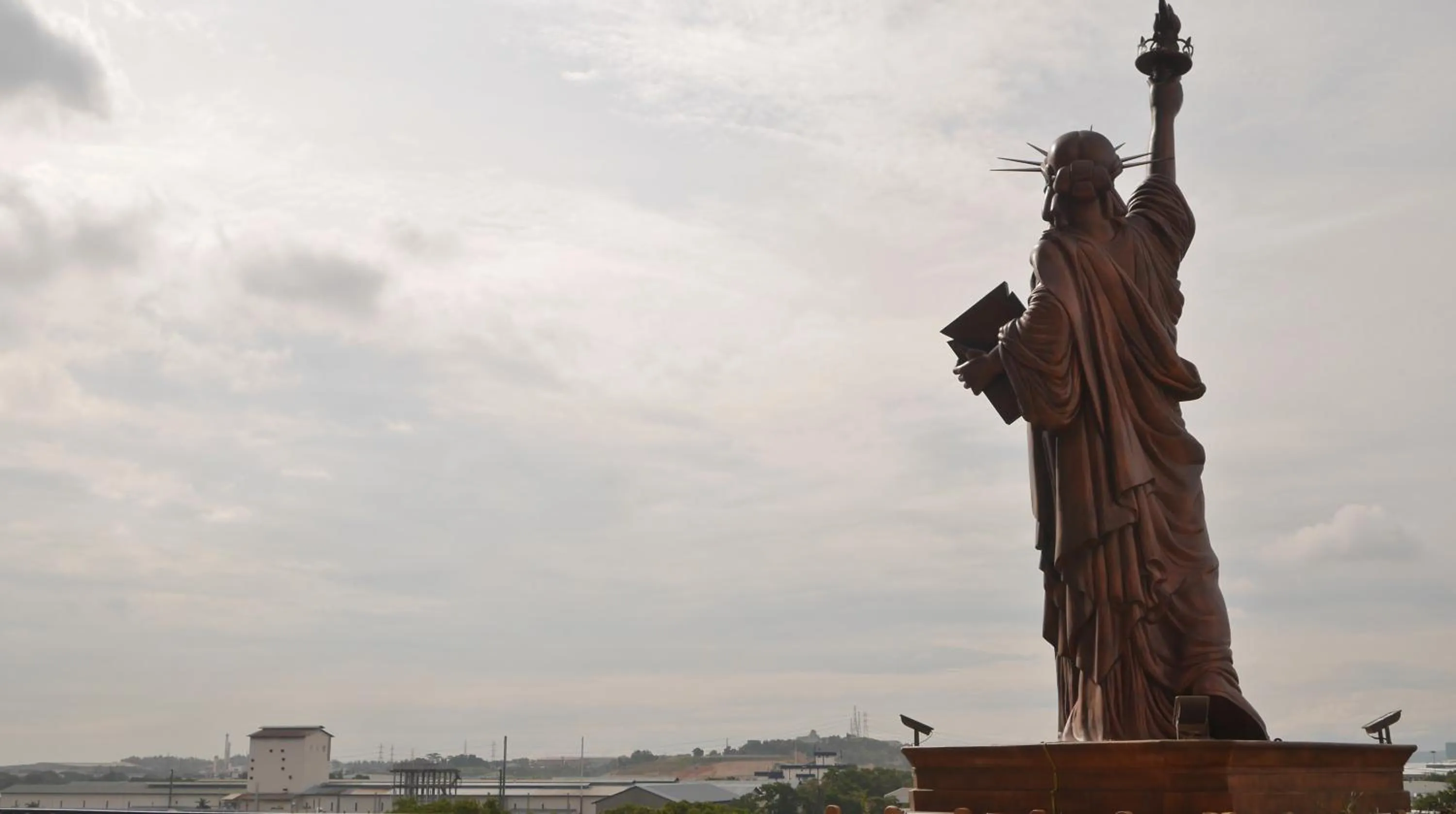 Nearby landmark in Host Assist Homestay by HA i-City