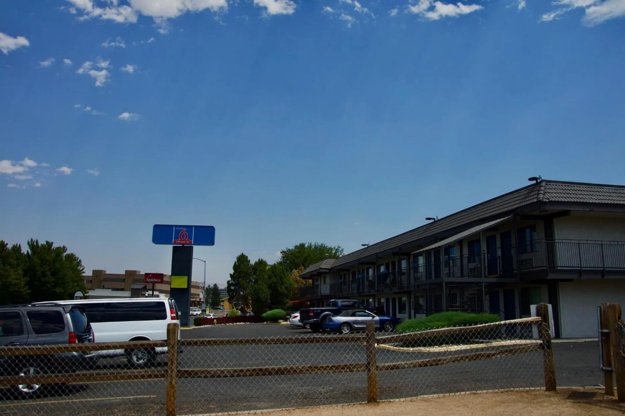 Property building in Studio 6 Grand Junction, CO