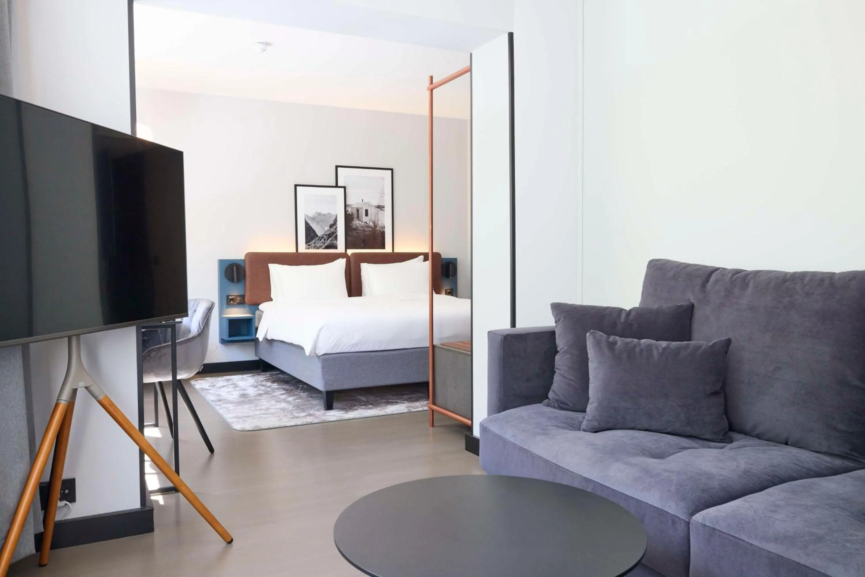 TV and multimedia, Bed in Radisson Blu Park Hotel, Oslo