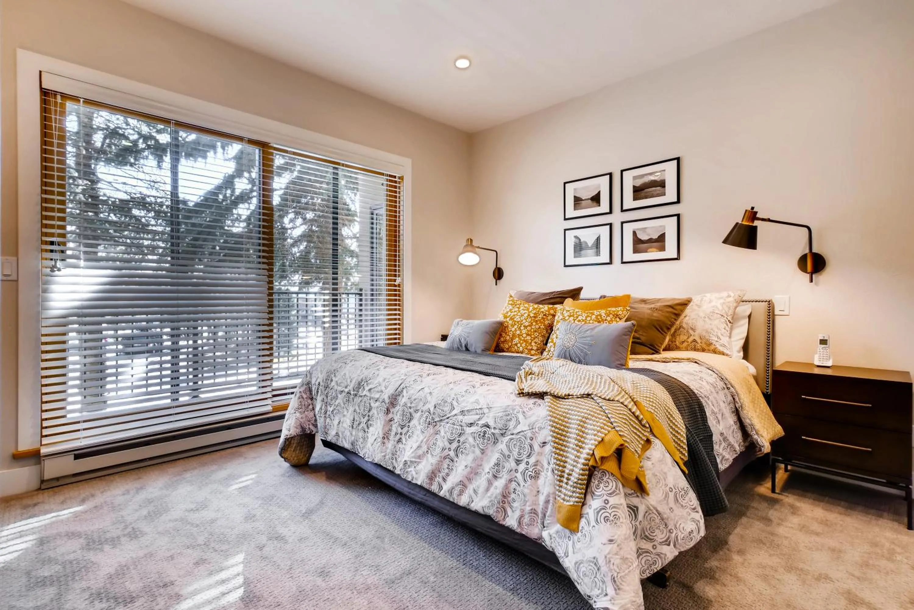 Bedroom, Bed in Snow Flower Condos