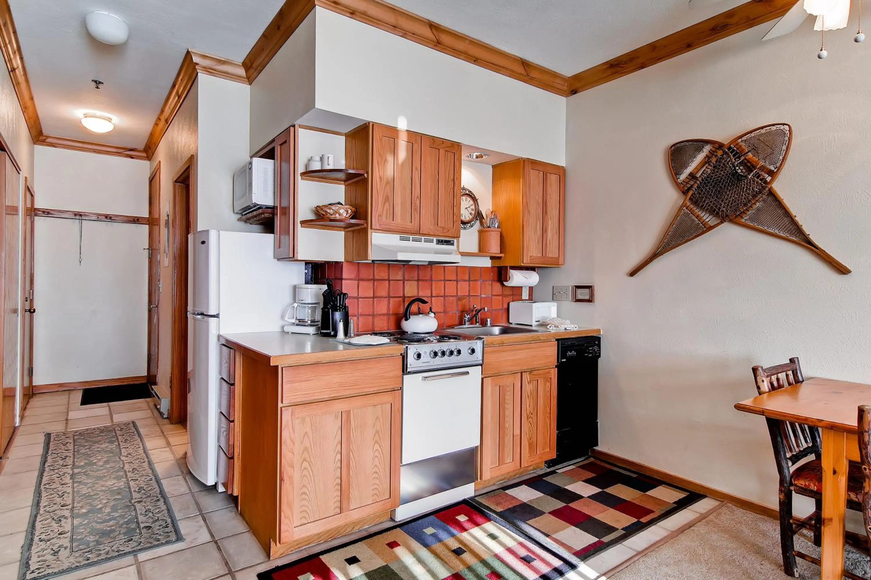 Kitchen or kitchenette in Snow Flower Condos