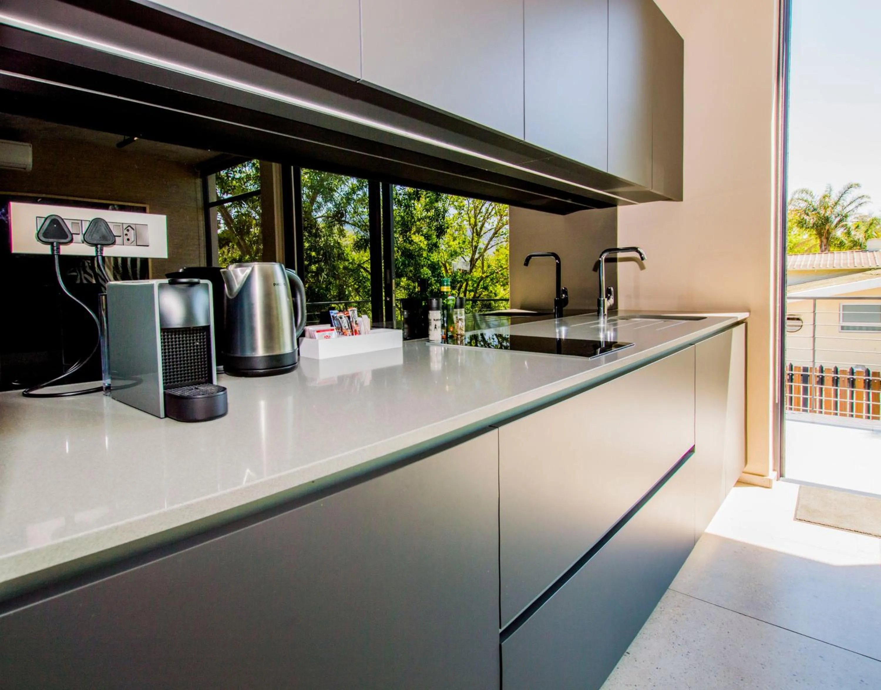 Kitchen or kitchenette in De Haas Living @ Die Laan 2