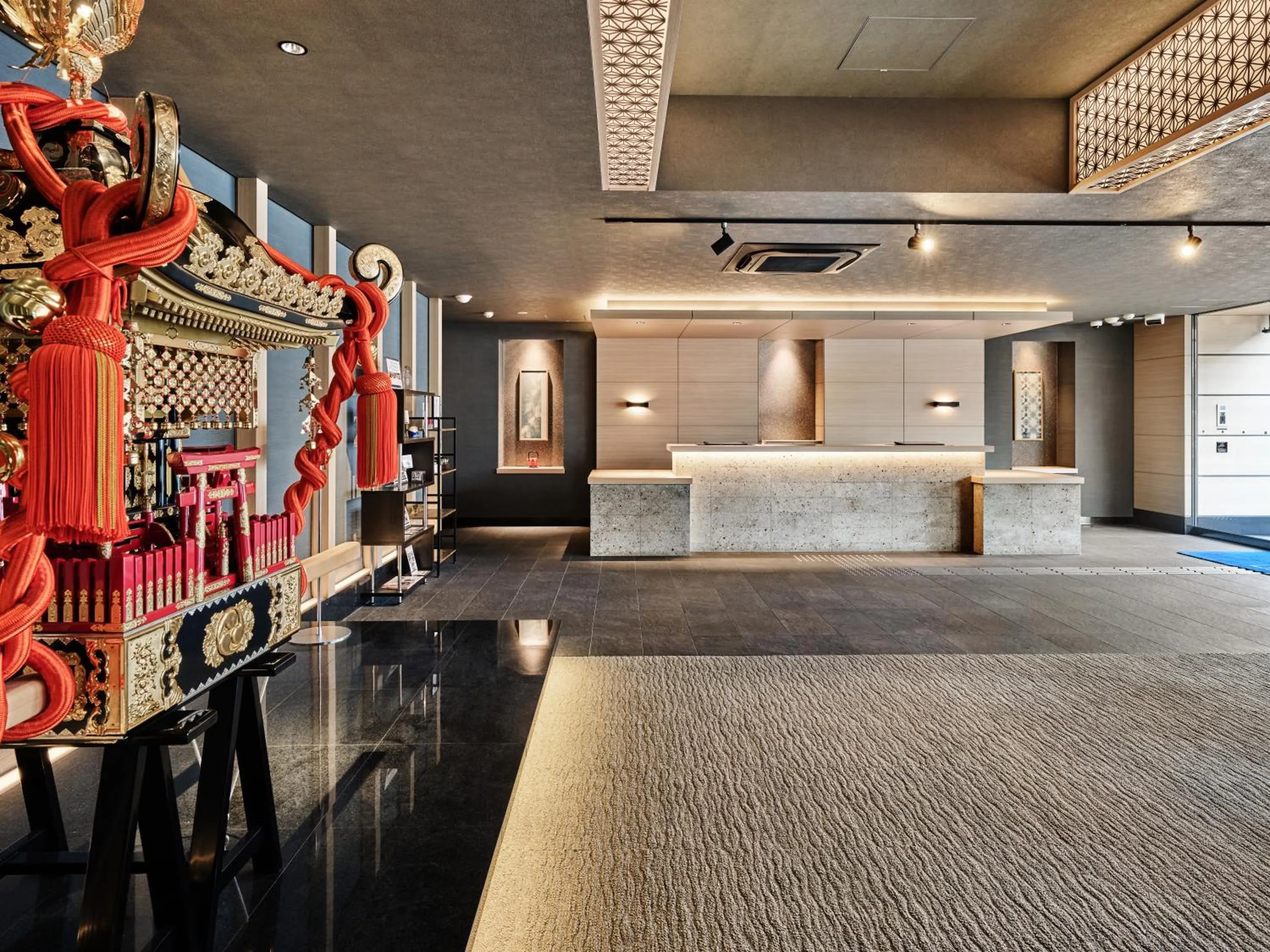 Lobby or reception in MIMARU Tokyo Ueno North