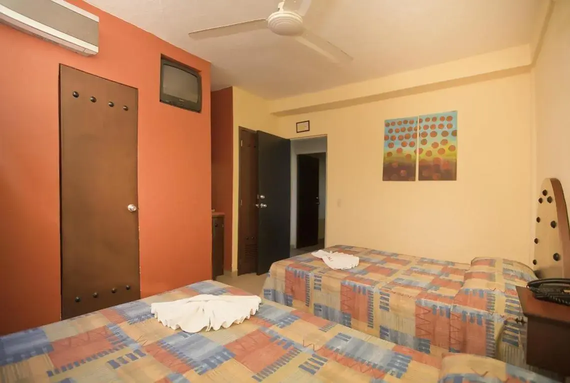 Standard Double Room with Two Double Beds - single occupancy in Mocali Standard Double Room with Two Double Beds - single occupancy in Mocali