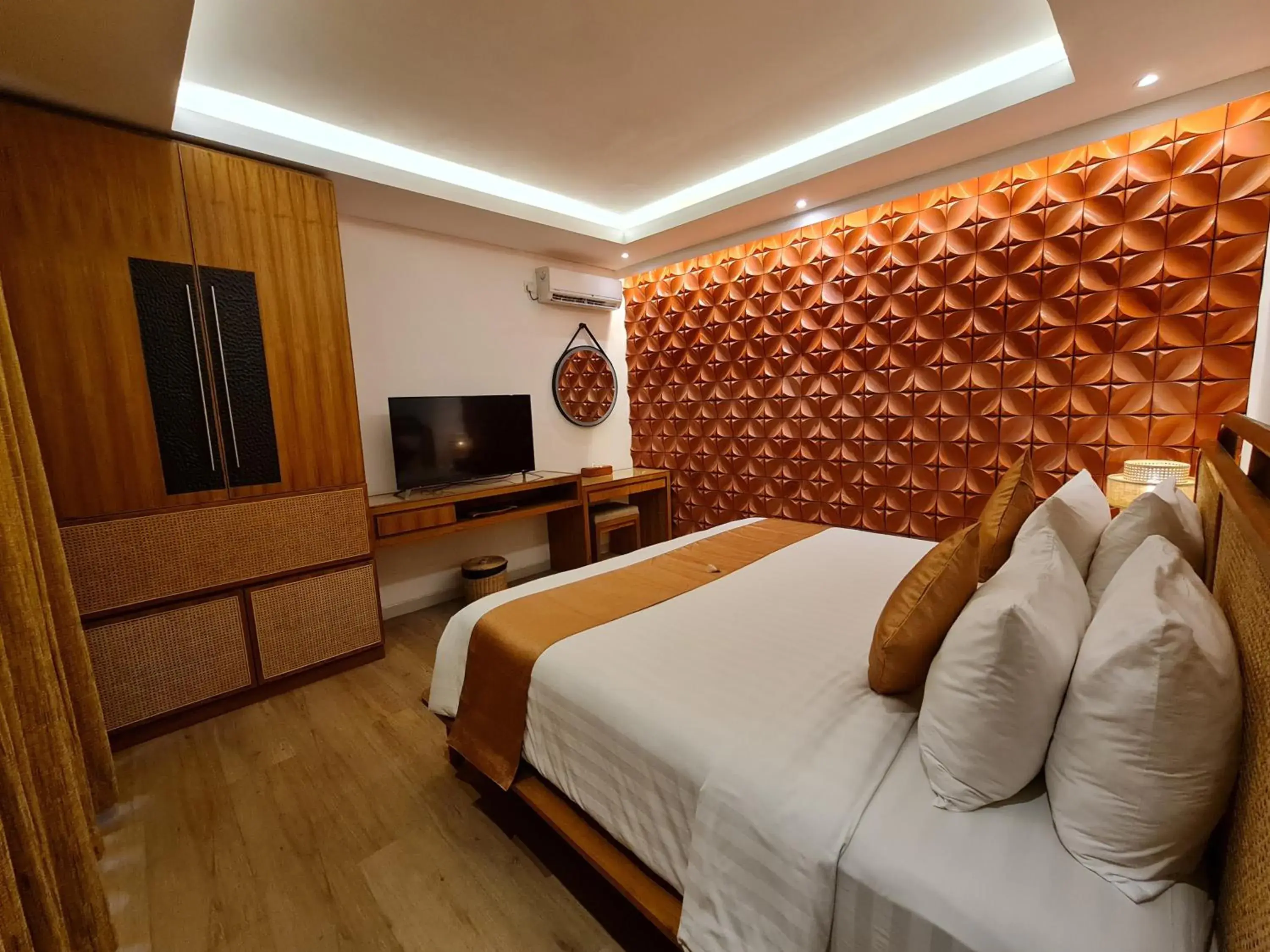 Superior One Bedroom Plunge Pool Villa in Lasanti Villas Seminyak Superior One Bedroom Plunge Pool Villa in Lasanti Villas Seminyak