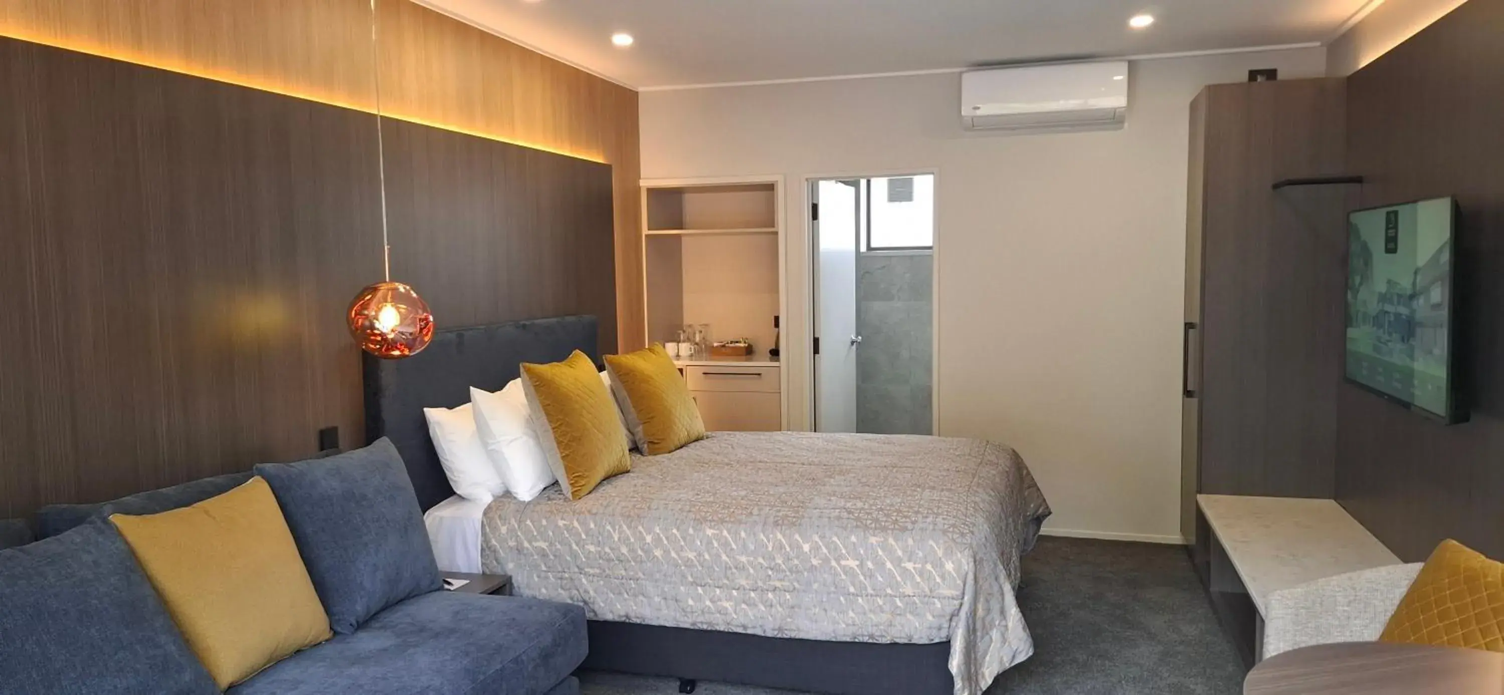 Superior Studio in Distinction Coachman Hotel, Palmerston North Superior Studio in Distinction Coachman Hotel, Palmerston North