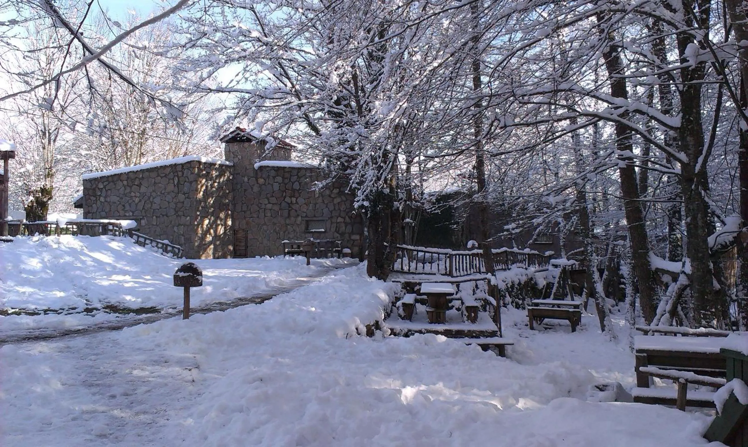 Property building in Hindiba Doga Evi