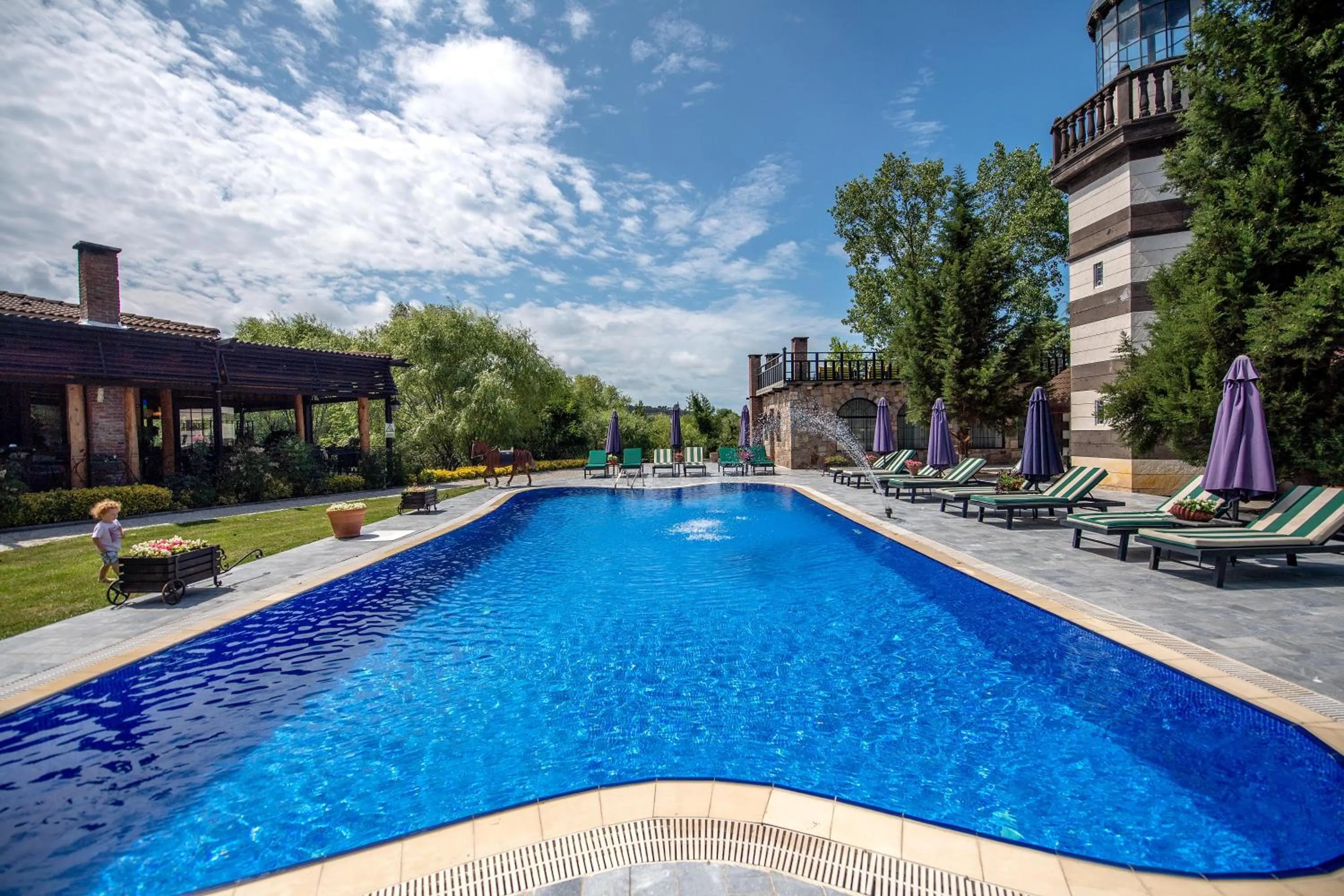 Summer in Wineport Lodge Agva Riverside Hotel & Winery