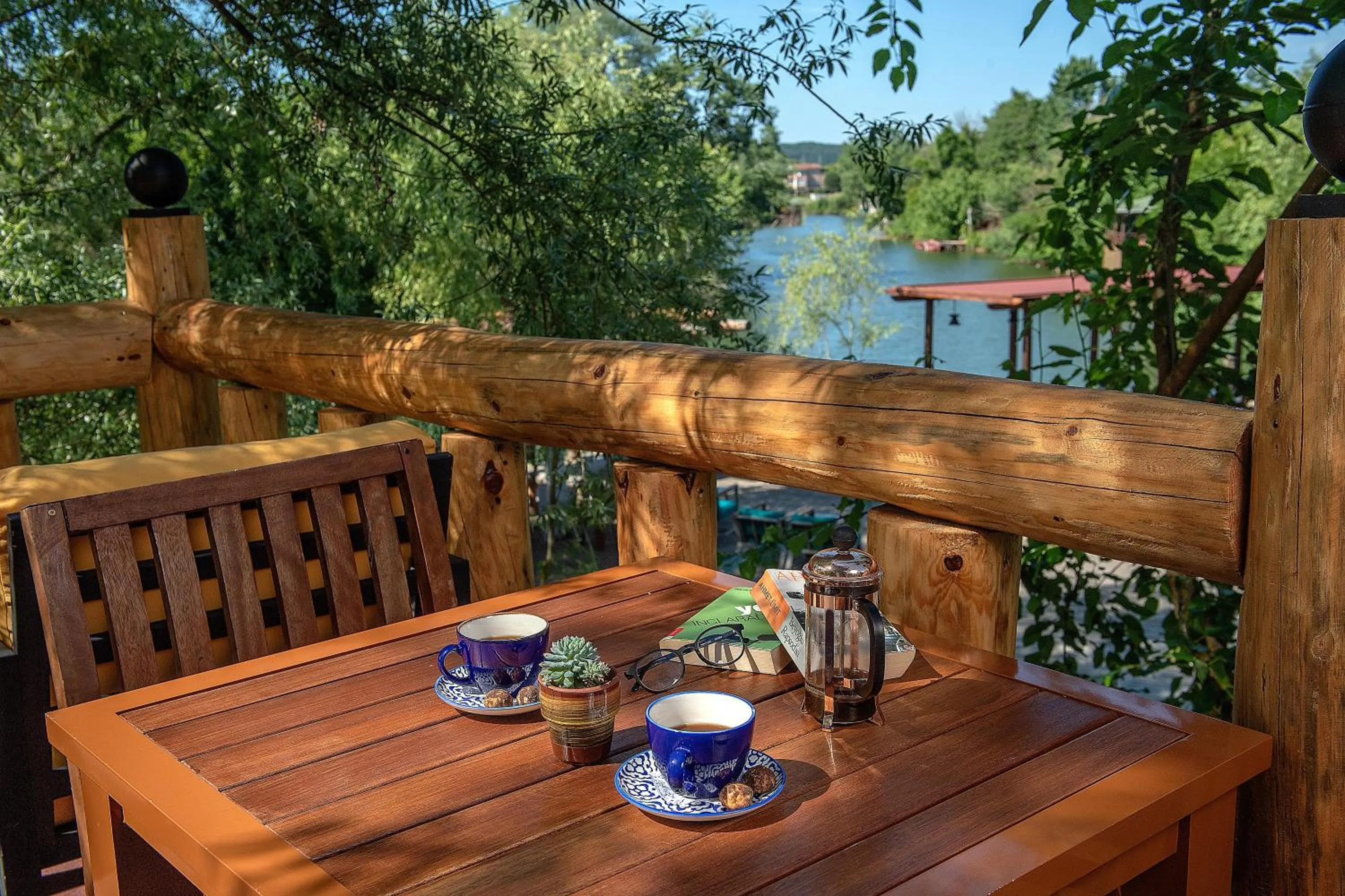 Summer in Wineport Lodge Agva Riverside Hotel & Winery