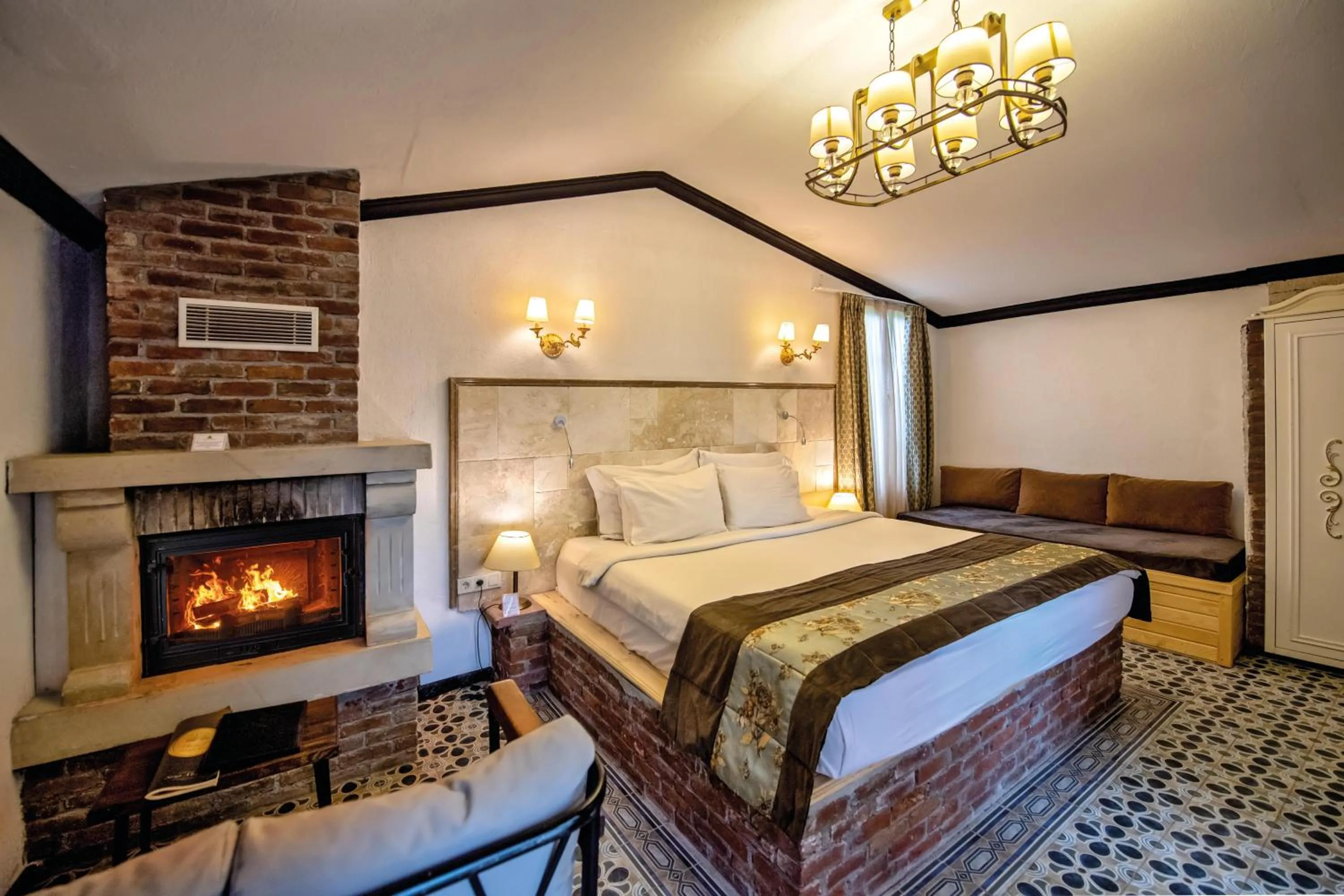 Bed in Wineport Lodge Agva Riverside Hotel & Winery