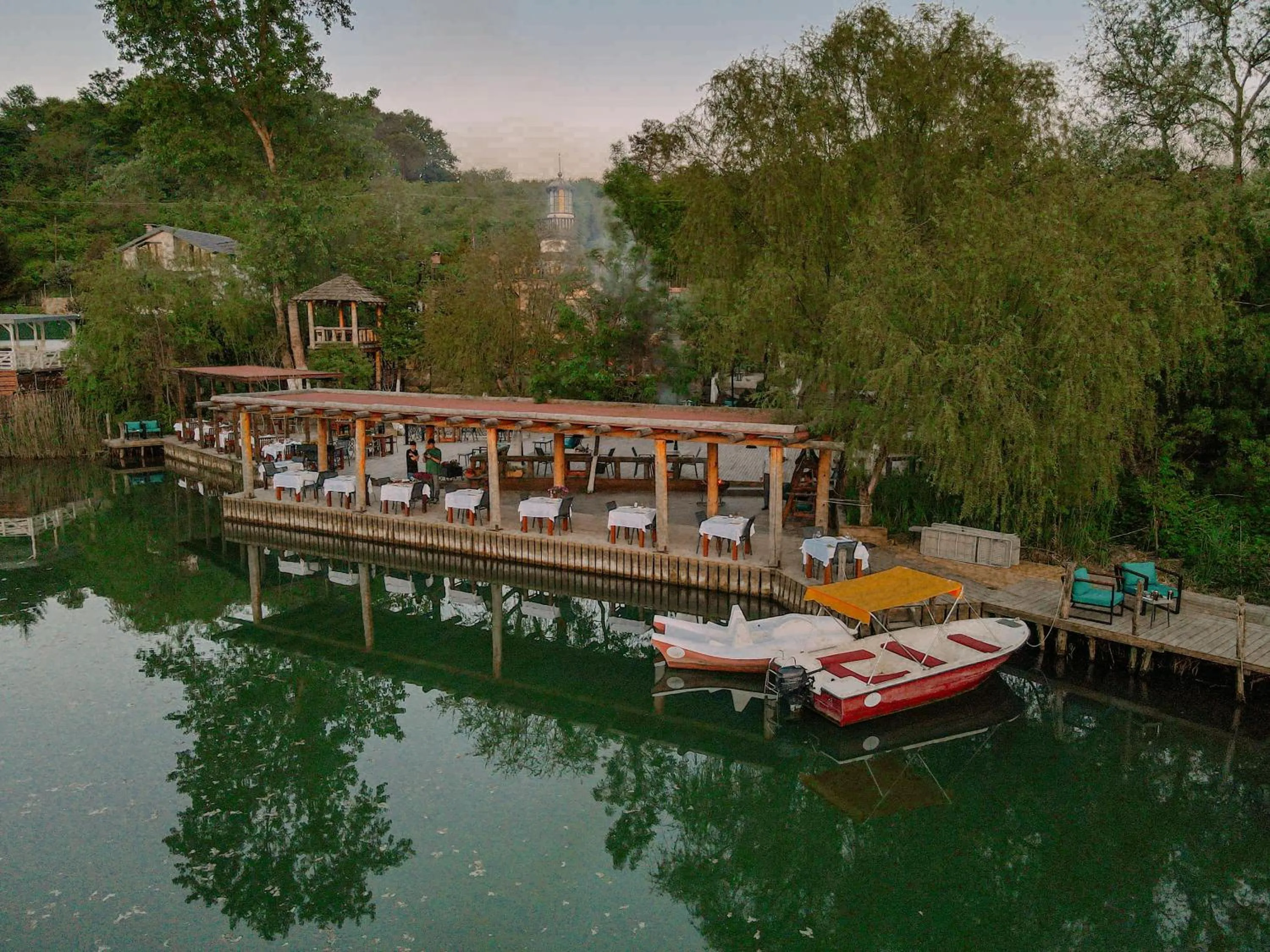 Natural landscape in Wineport Lodge Agva Riverside Hotel & Winery