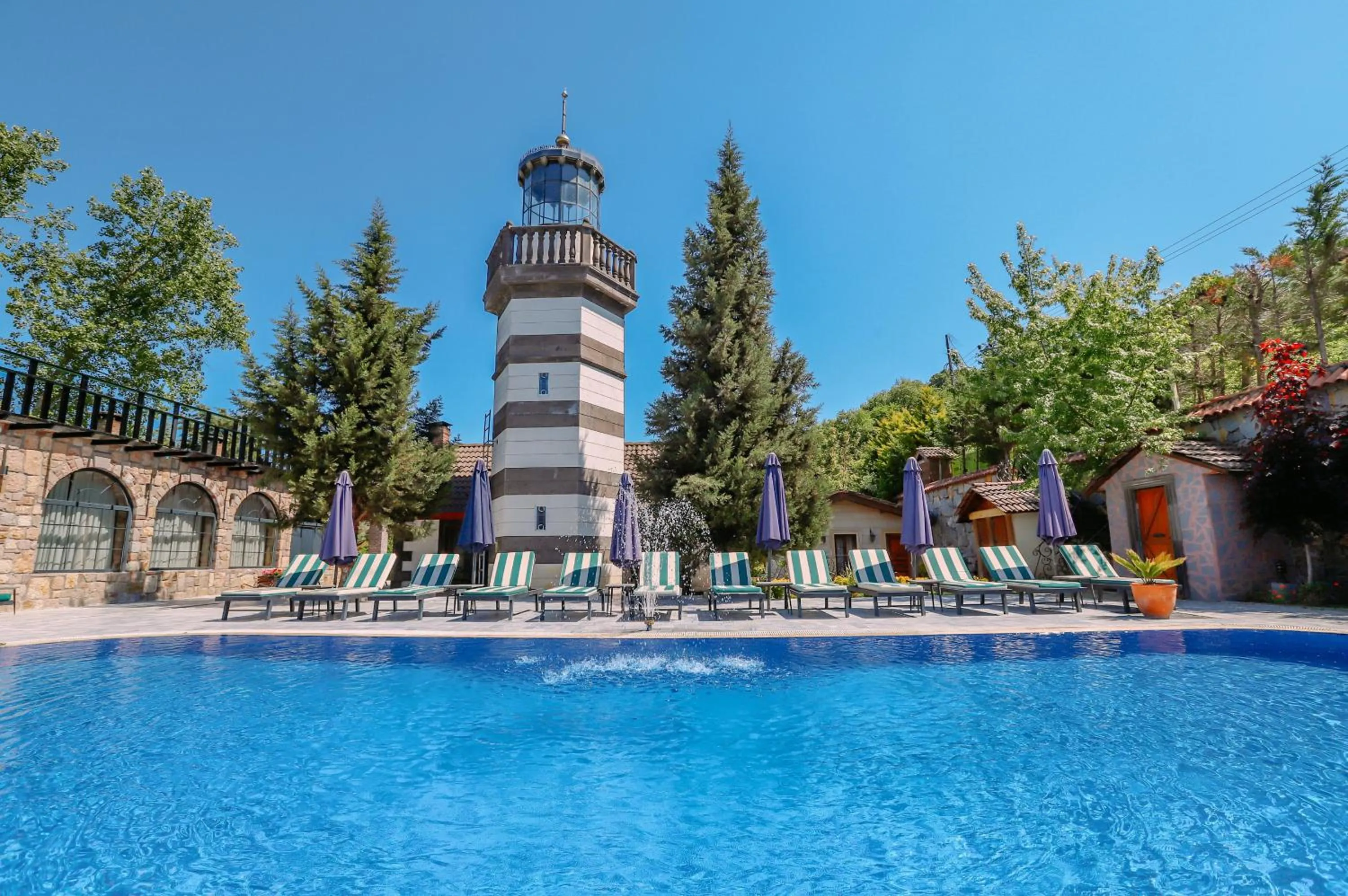 Summer in Wineport Lodge Agva Riverside Hotel & Winery