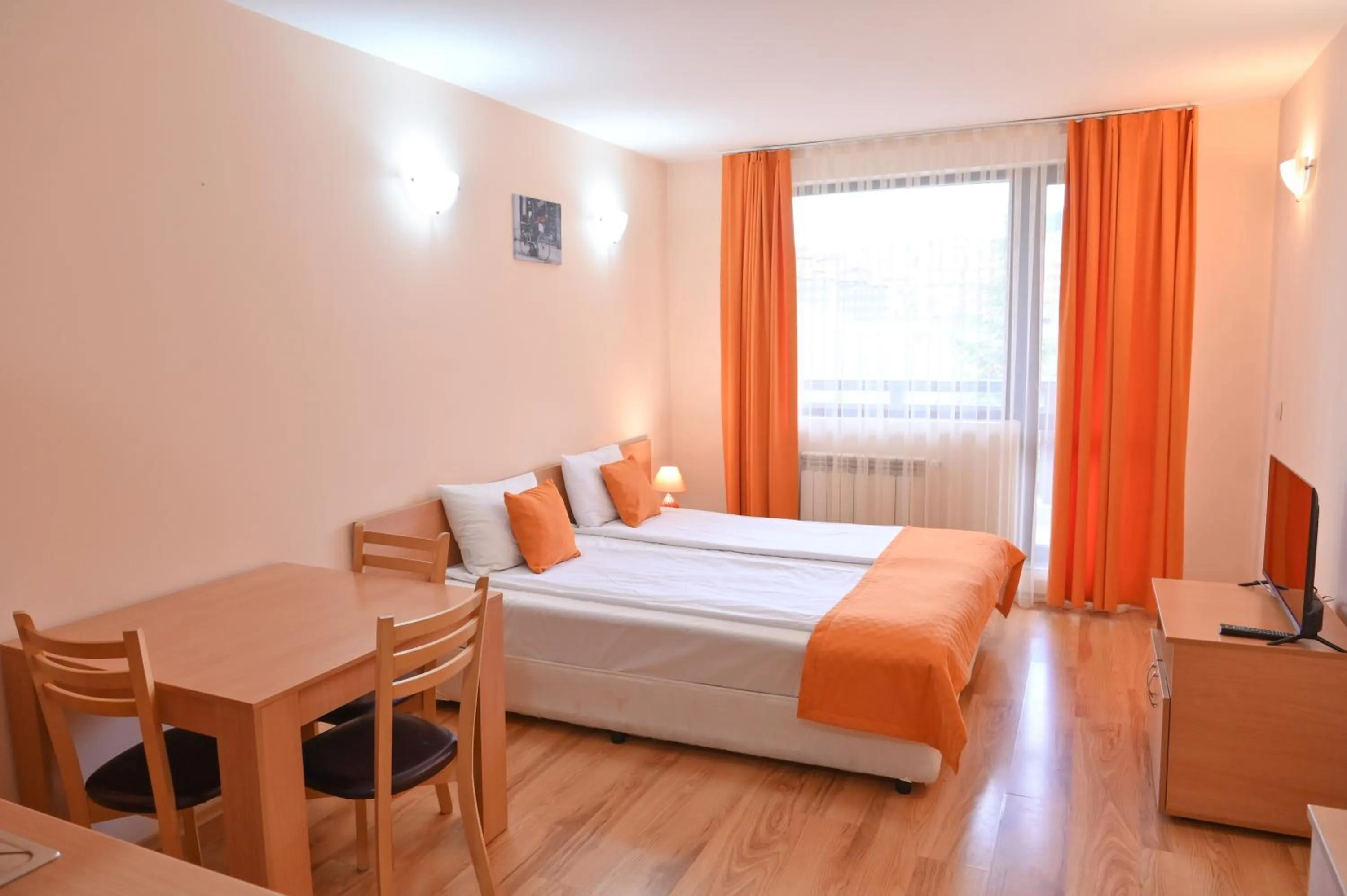 Bed in Apart Hotel Orbilux