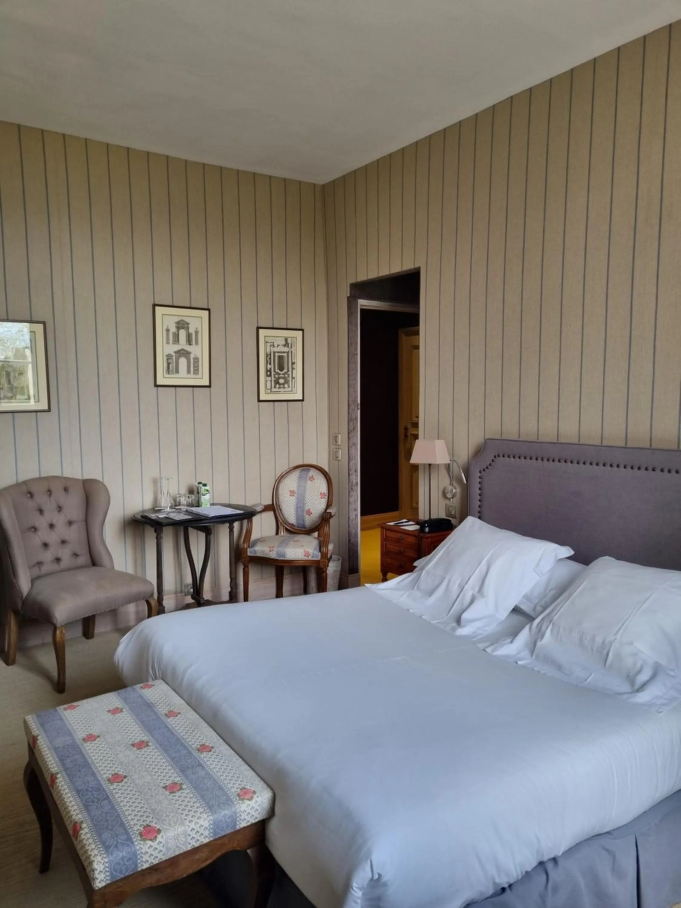 Bedroom, Bed in Chateau De Fere