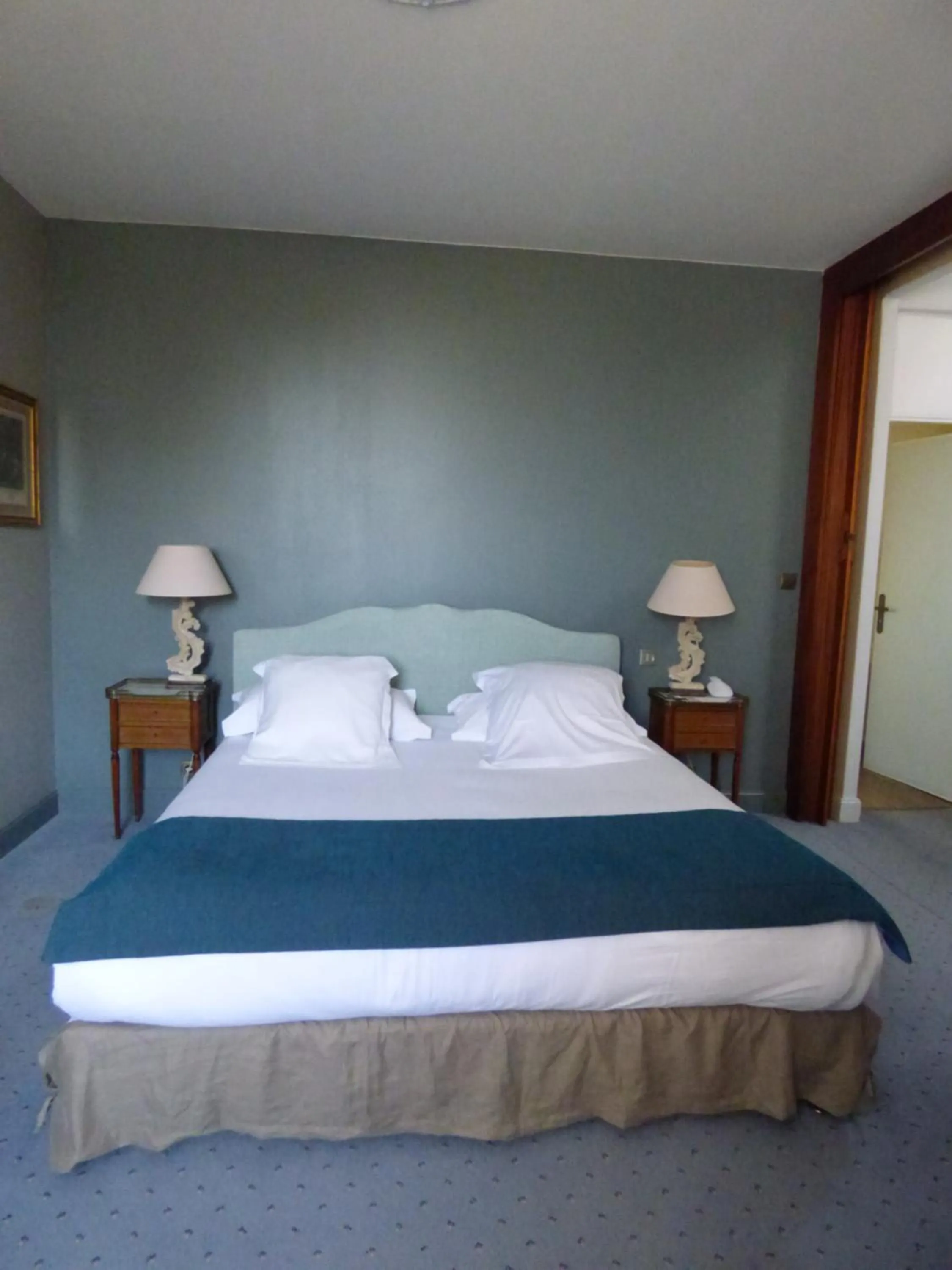 Bedroom, Bed in Chateau De Fere