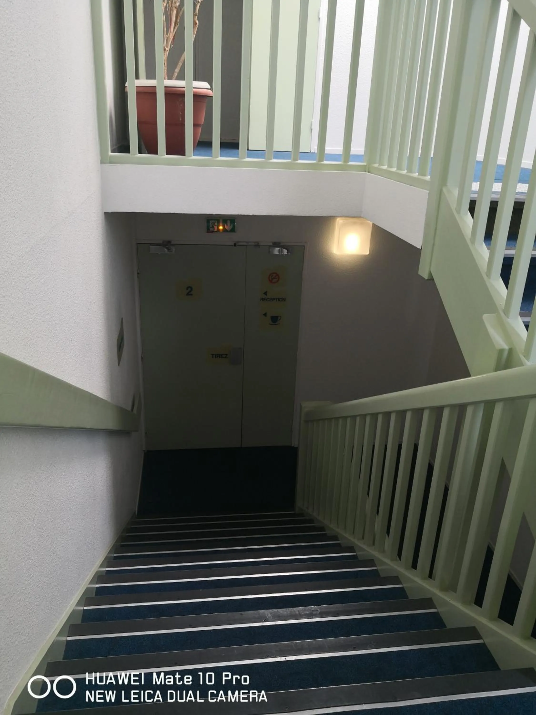 Patio in Ibis Budget Cergy St Christophe