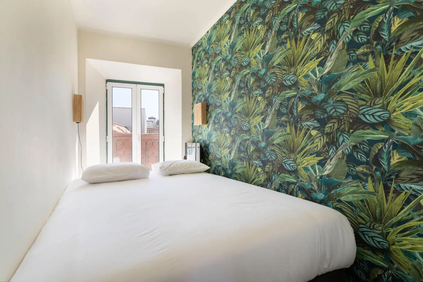 Bed in Vila Santa Marinha