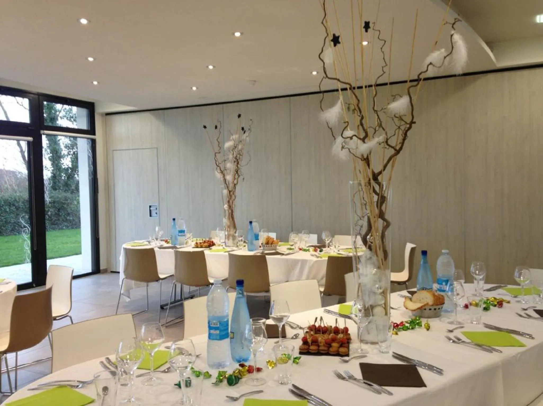 Evening entertainment in La Pommeraie