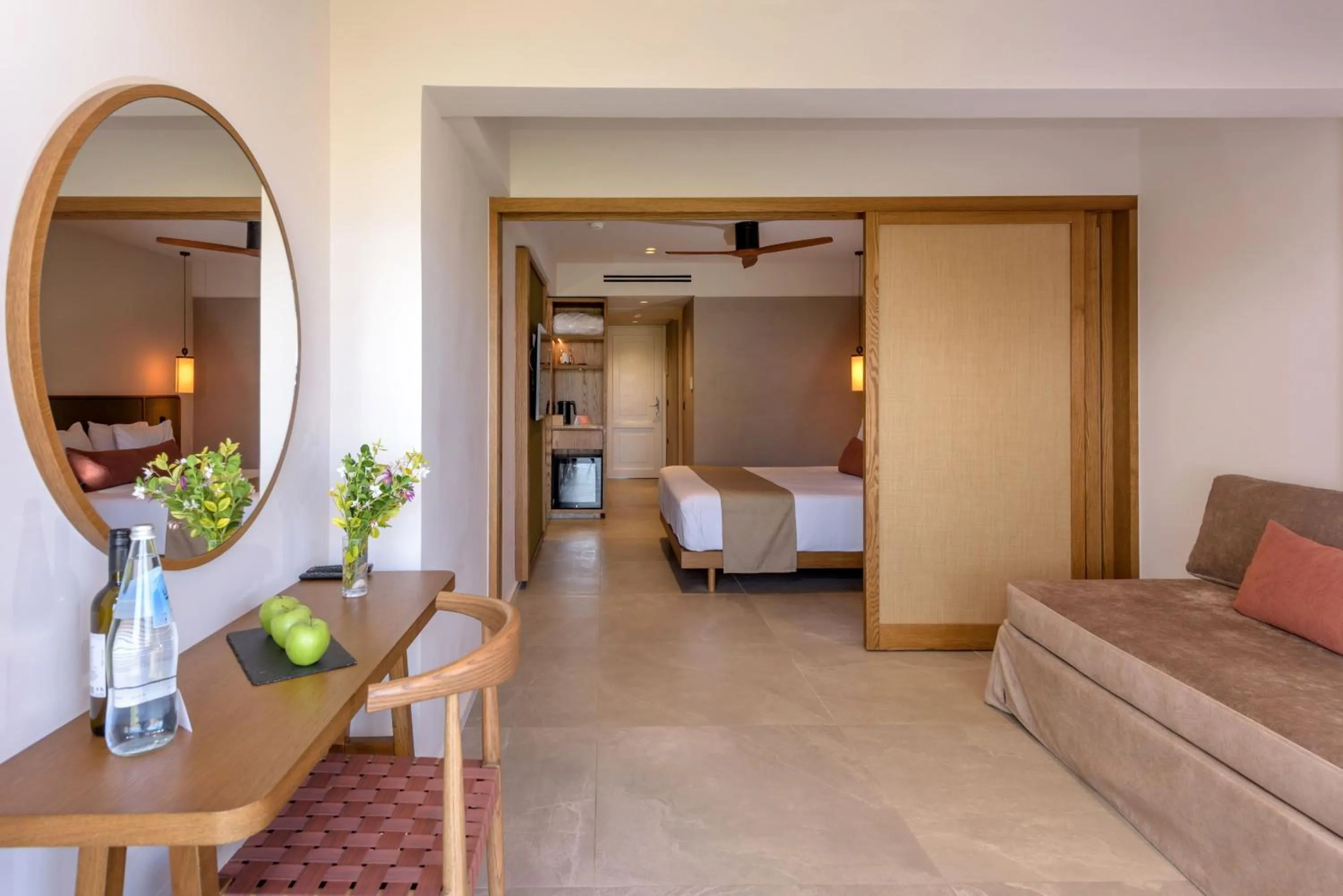 Property building, Bed in Hotel Blue Sea Beach Affiliated by Meliá