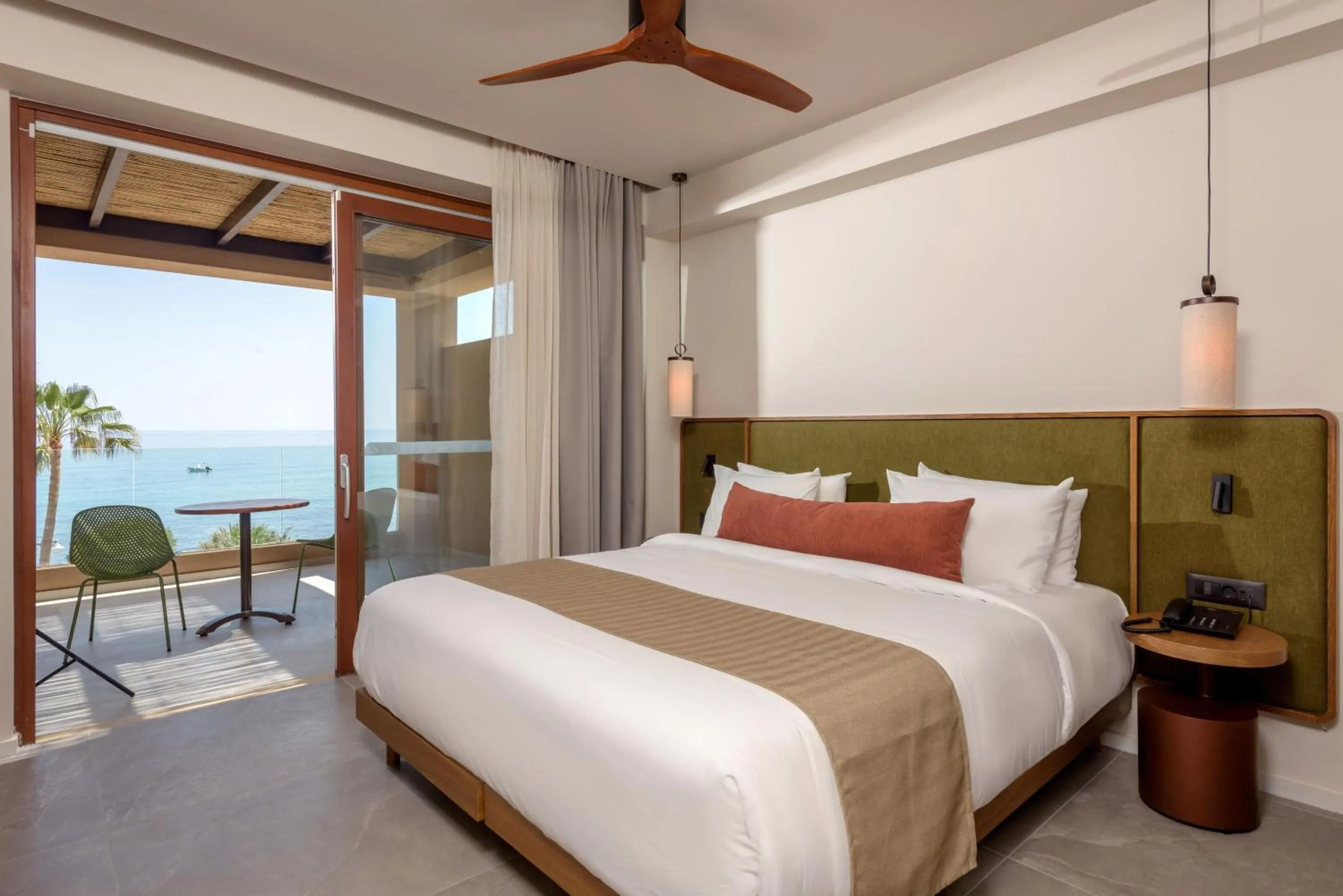 Bed in Hotel Blue Sea Beach Affiliated by Meliá