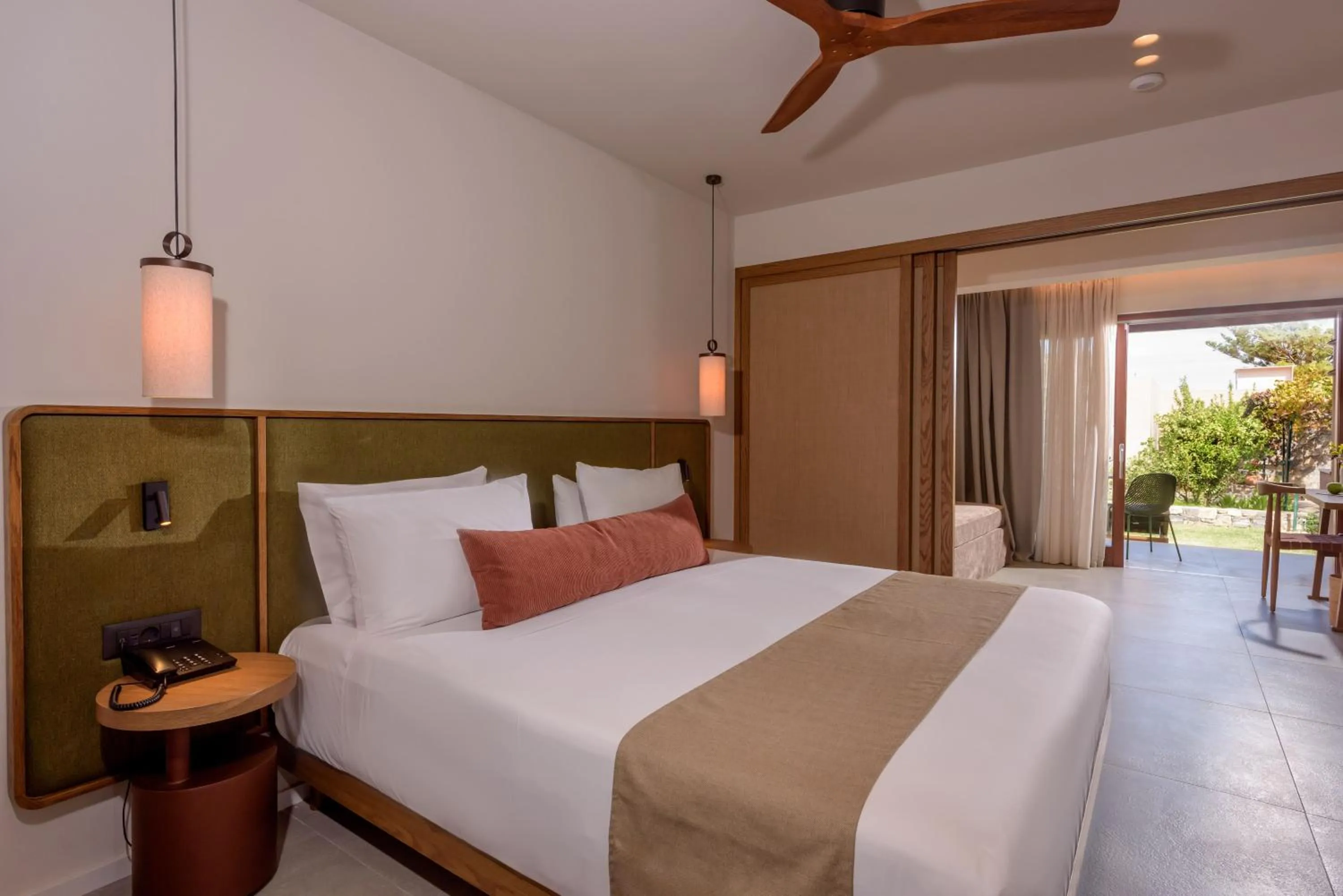 Property building, Bed in Hotel Blue Sea Beach Affiliated by Meliá