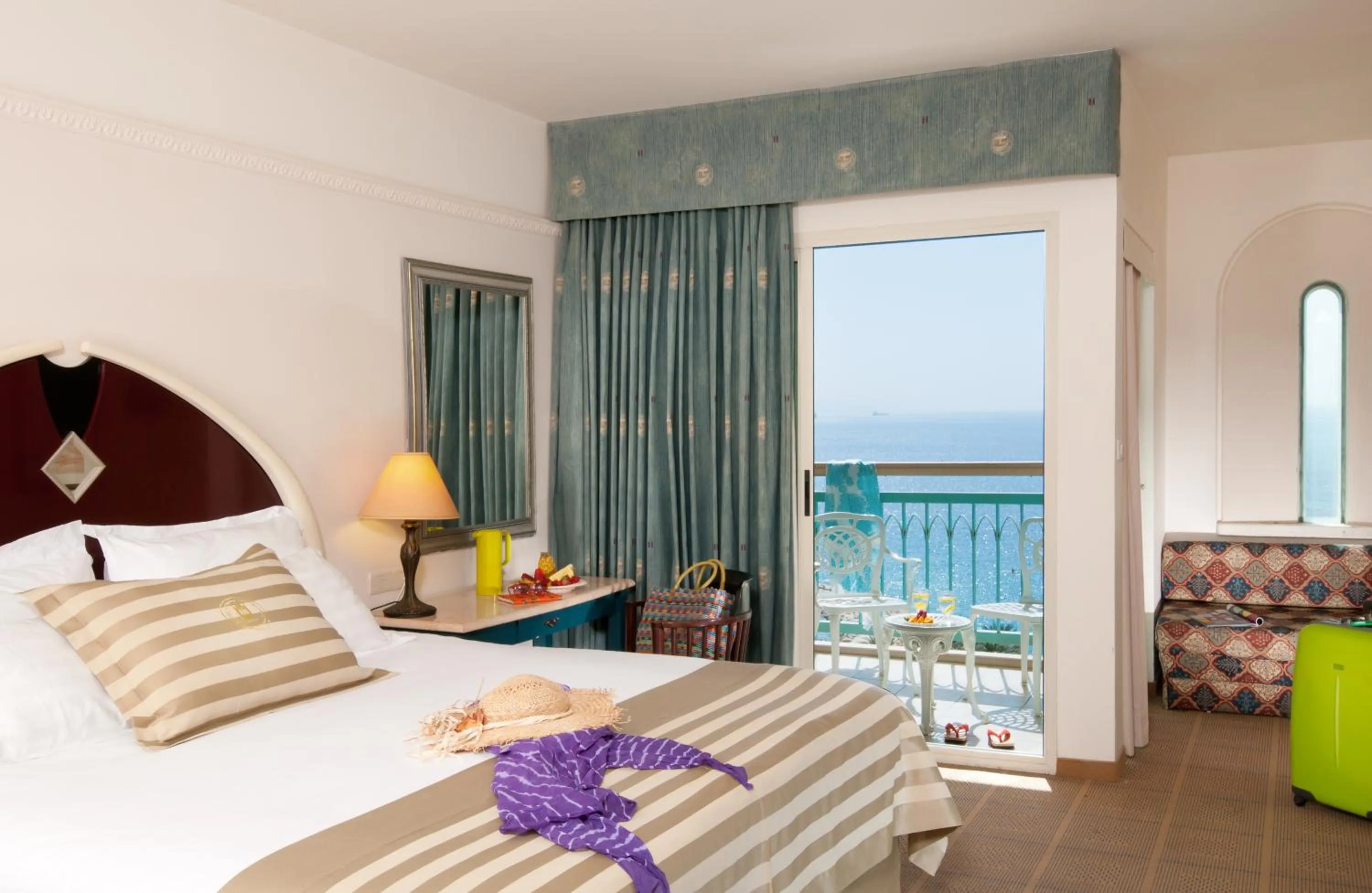 View (from property/room), Bed in Herods Palace Hotels & Spa Eilat a Premium collection by Fattal Hotels