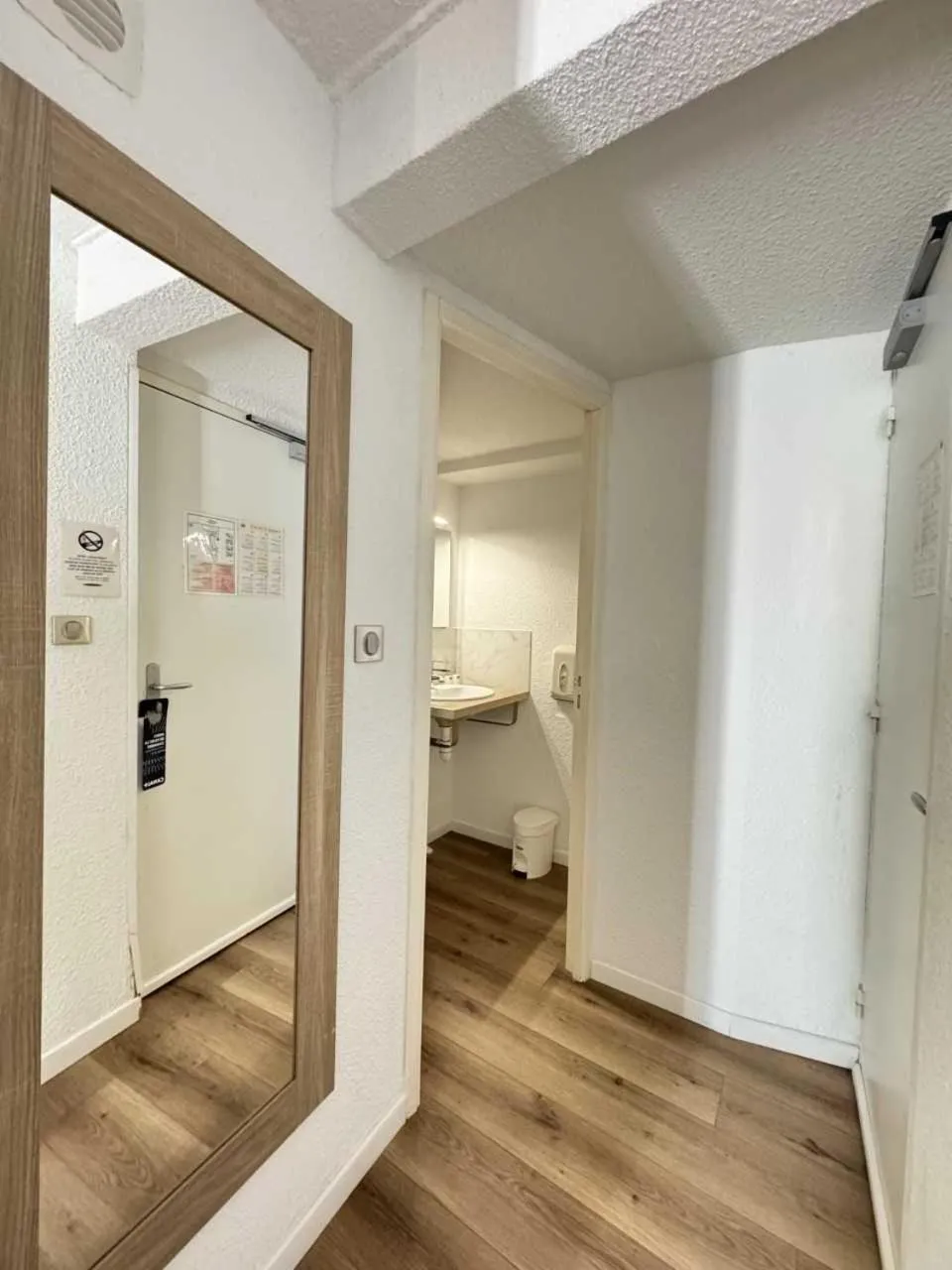 Bedroom in Couett'Hôtel Brest Port de plaisance, Les pieds dans l'eau