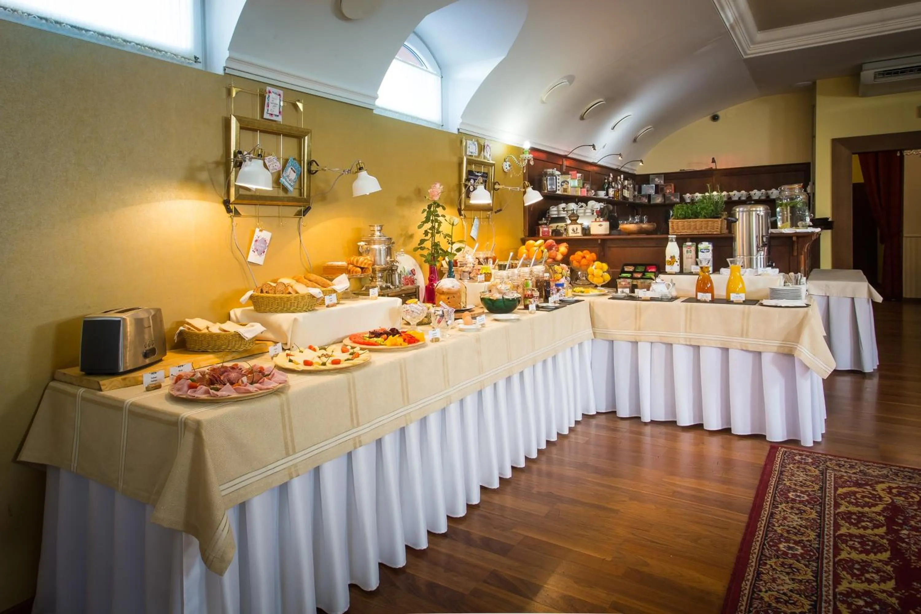 Continental breakfast in Hotel Bojnický vínny dom