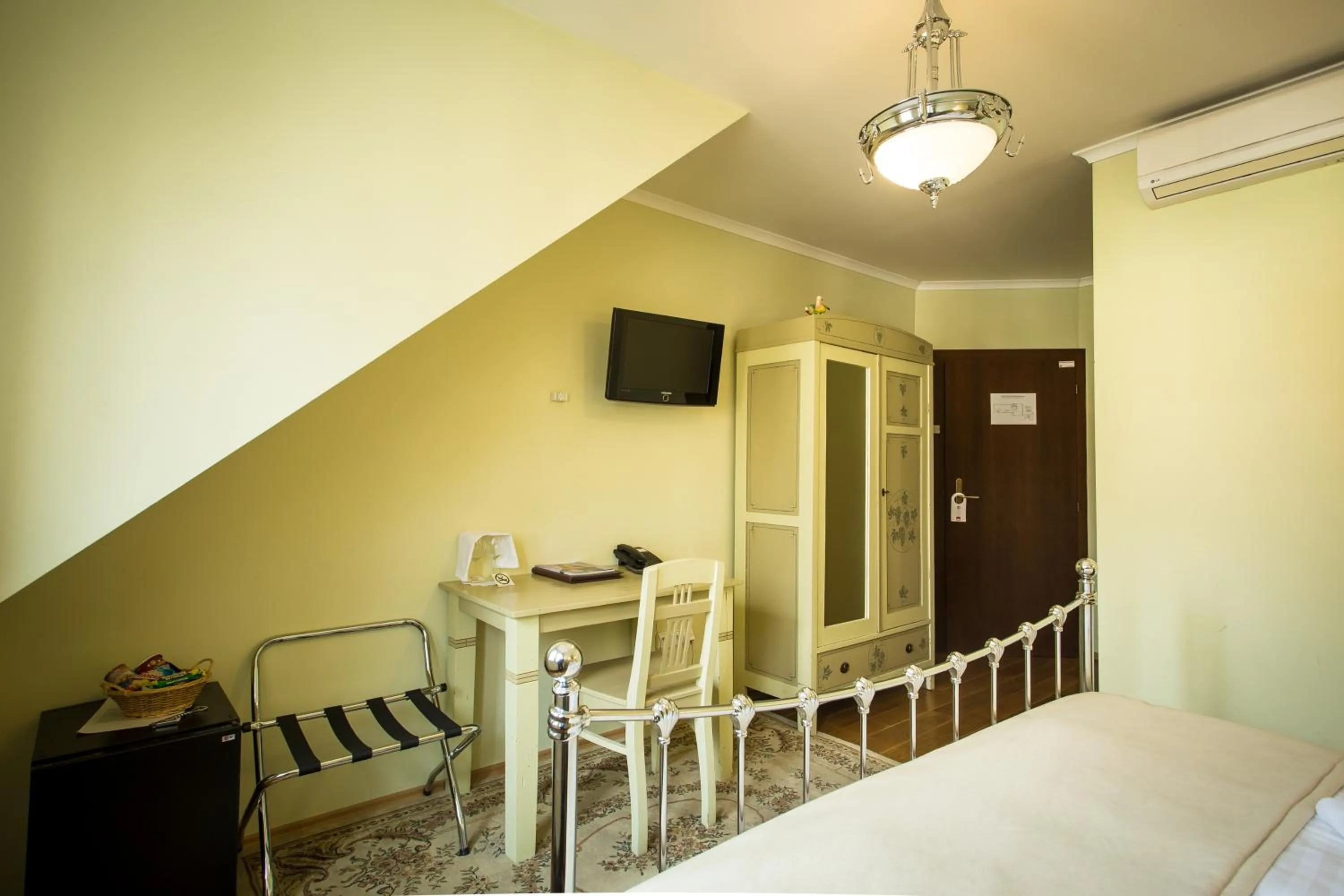 Decorative detail, Bed in Hotel Bojnický vínny dom