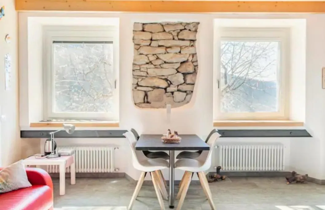 Dining area in Foresteria B&B Vecchiascuola Pianazzola