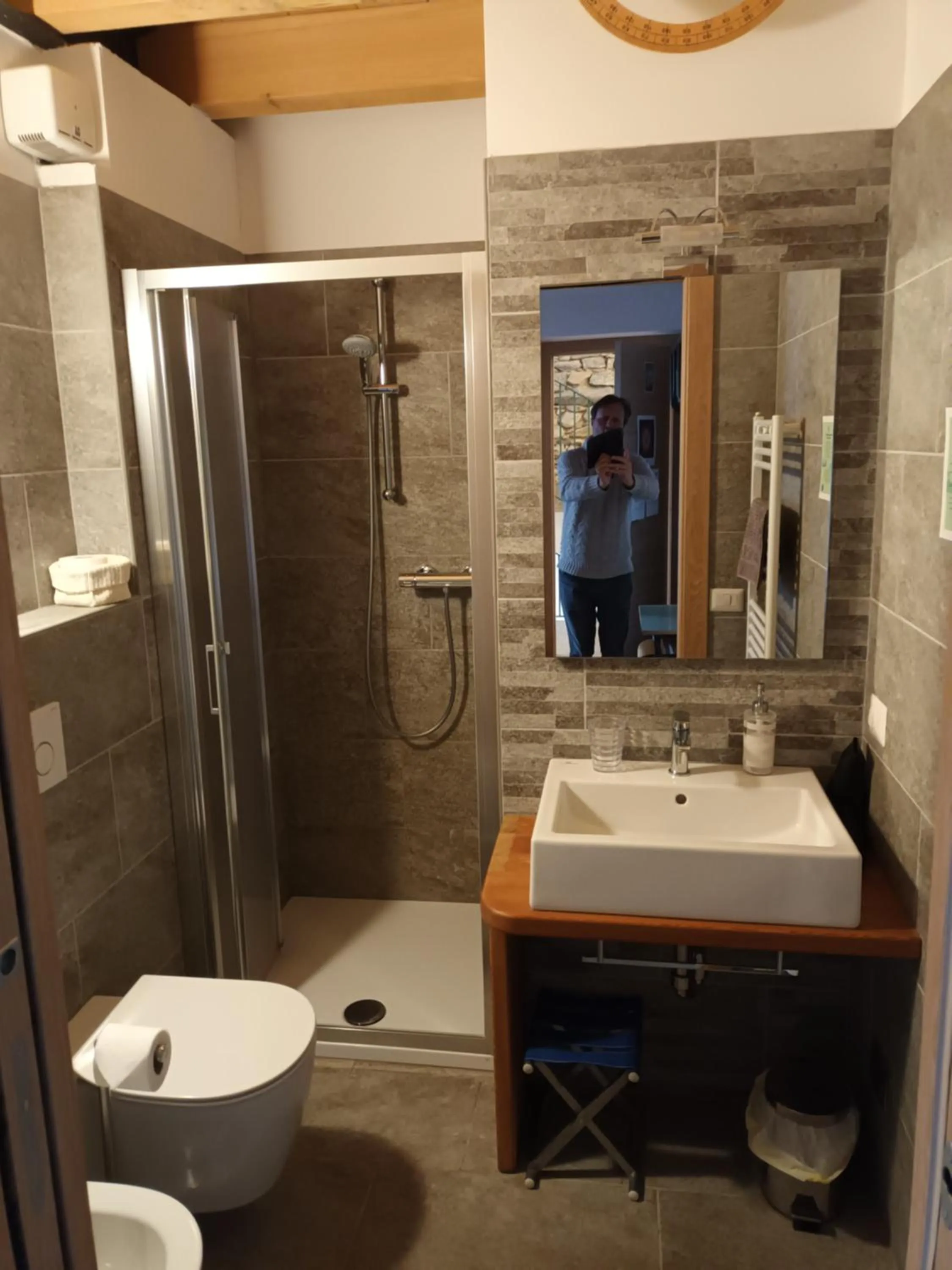 Bathroom in Foresteria B&B Vecchiascuola Pianazzola