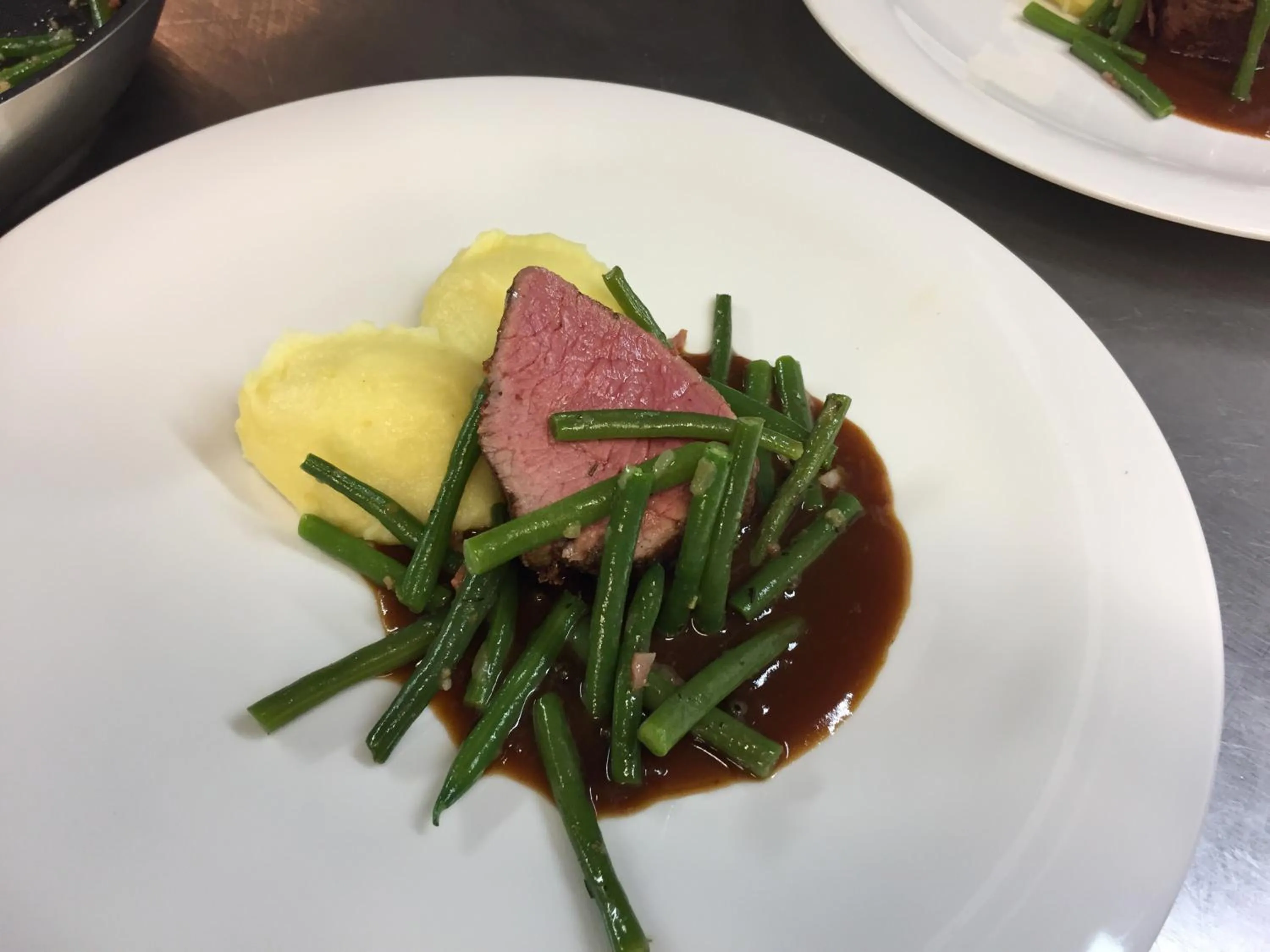 Food and drinks in Alpenland - fein & klein, zentral und ruhig mit modernem Wellnessbereich