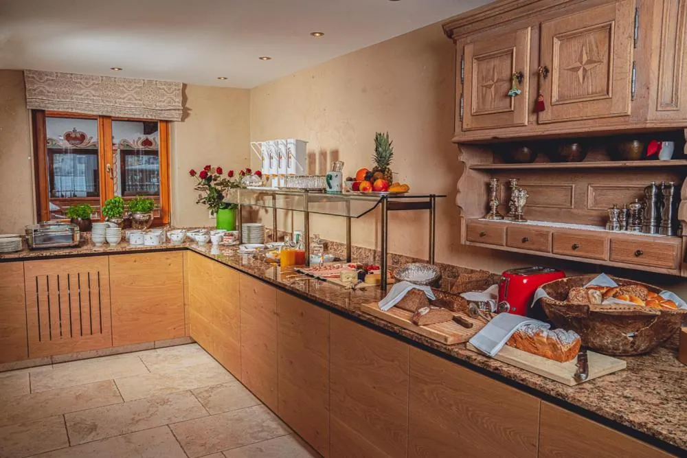 Breakfast in Alpenland - fein & klein, zentral und ruhig mit modernem Wellnessbereich