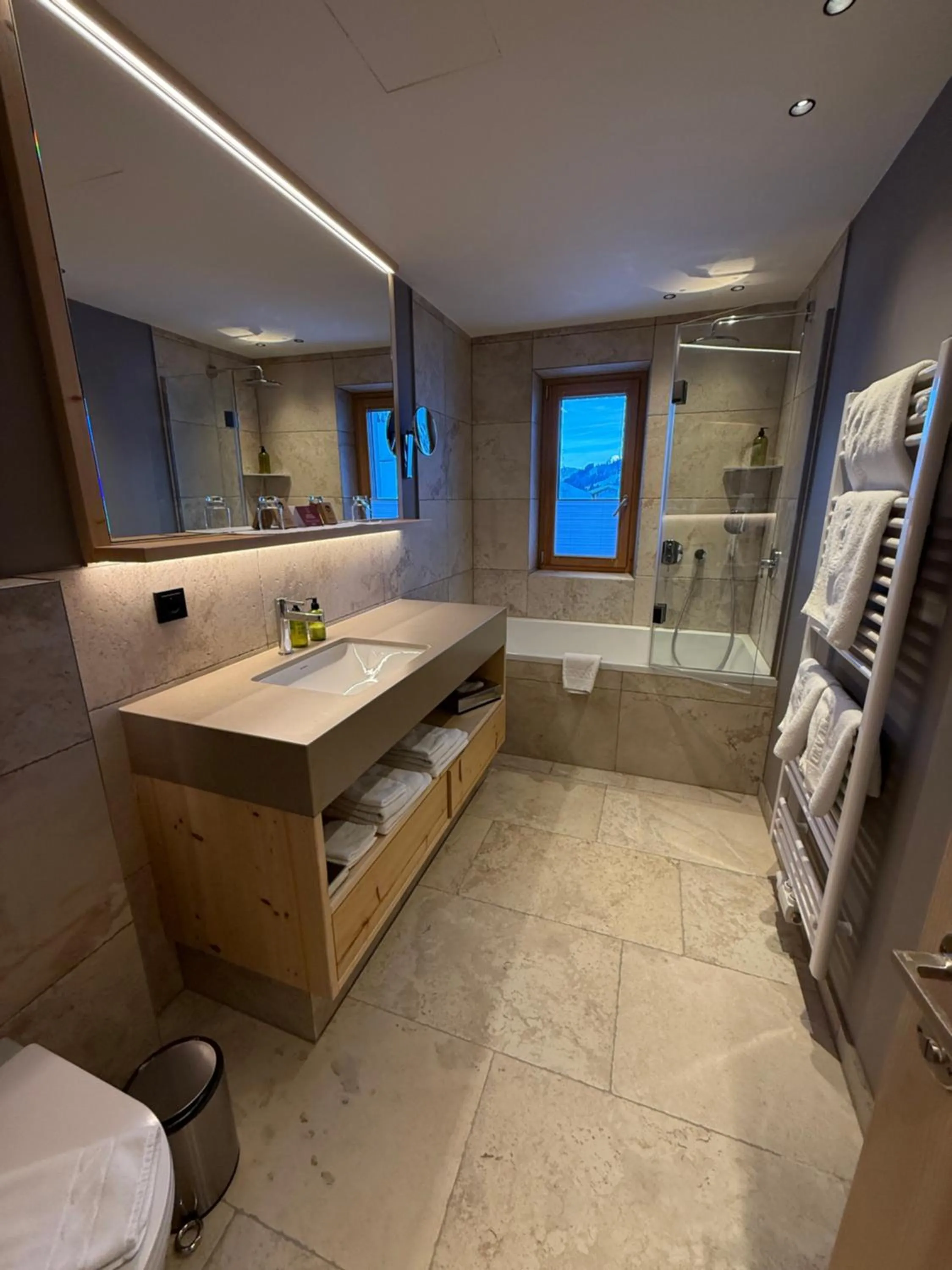 Alpenland - fein & klein, zentral und ruhig mit modernem Wellnessbereich