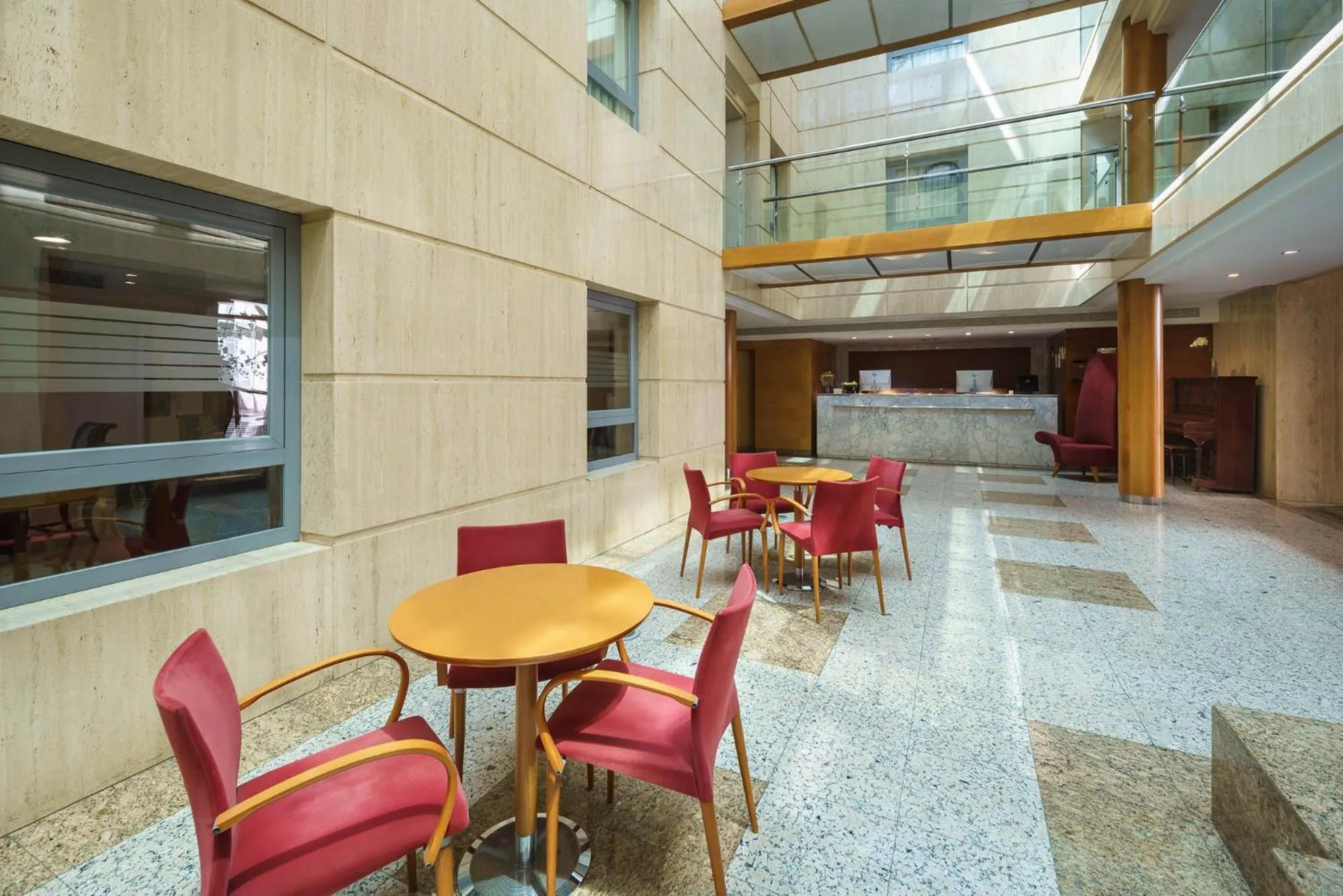 Lobby or reception in Crisol Almería